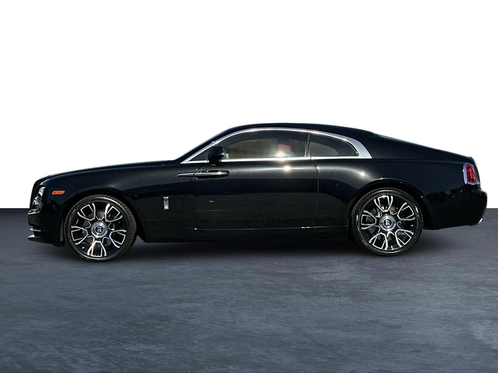 mph003_321616237_Used_2019_Rolls_Royce_Wraith_1747423825_4dfc859805
