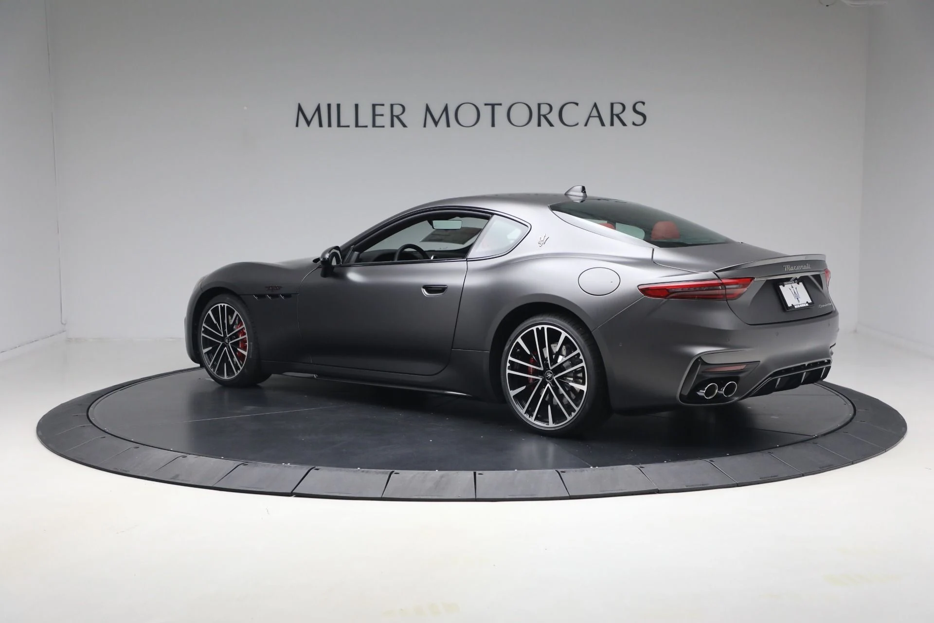 mph003_3224914085_New_2026_Maserati_Gran_Turismo_Trofeo_1781101055_ca1f61ecc6