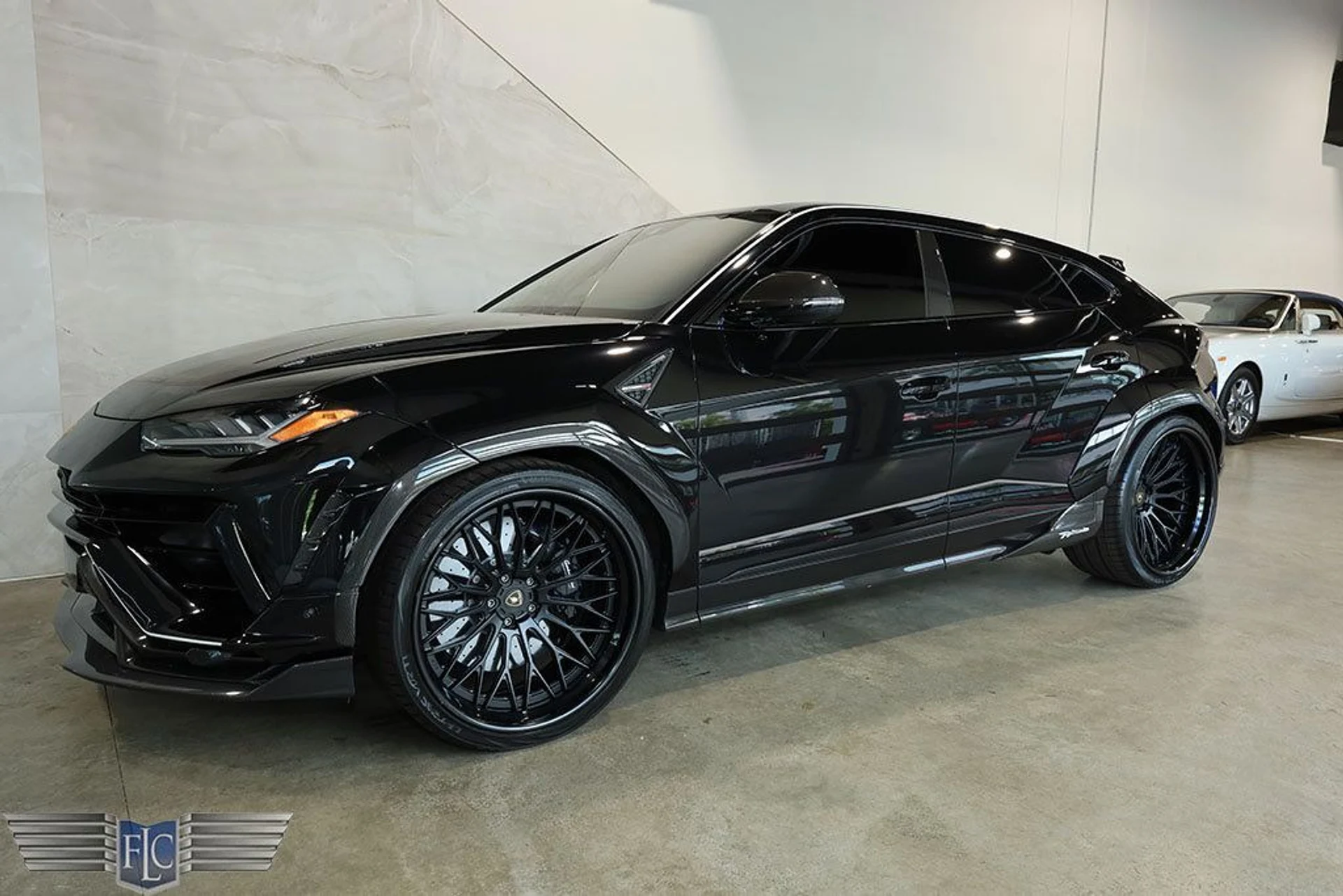 mph003_3225842719_used_2023_lamborghini_urus_performanteawdessenzascv12_9689_22954782_4_1024_db2616ee18