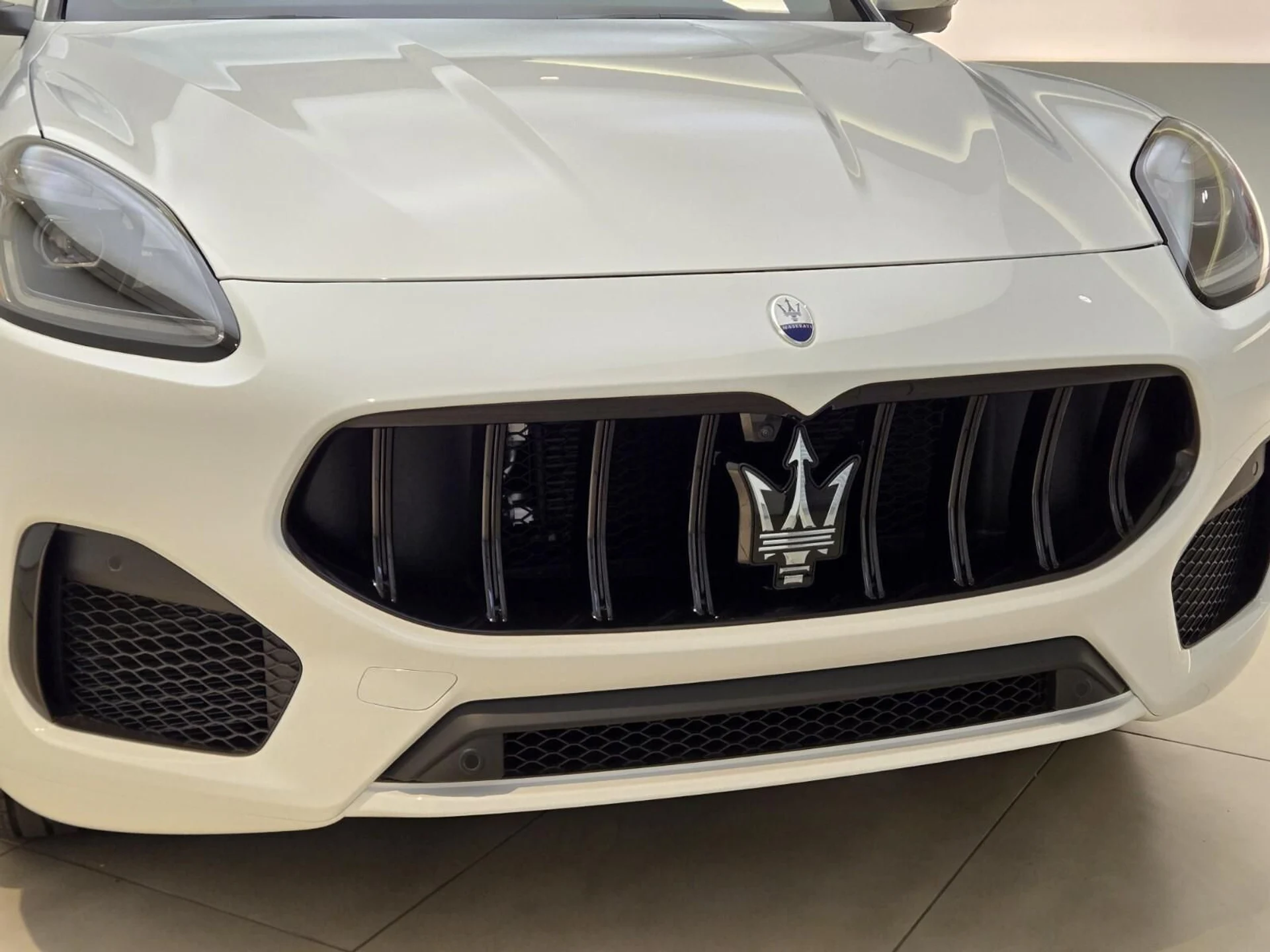 mph003_3235719203_New_2026_Maserati_Grecale_Modena_1787203362_8454da24c2