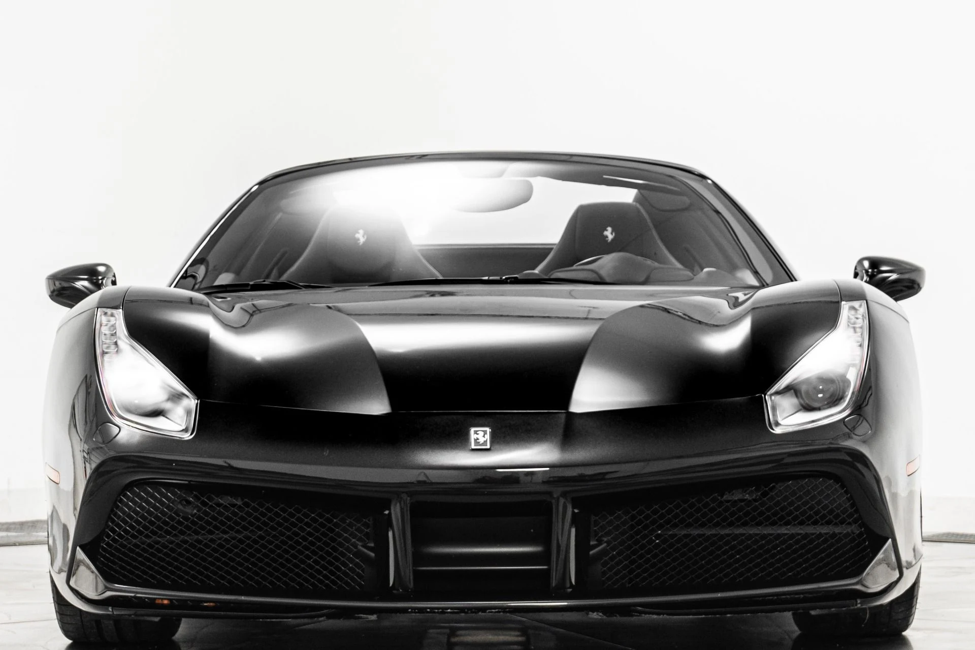 mph003_3236055517_Used_2018_Ferrari_488_Spider_Extensive_Carbon_Fiber_Trim_Low_Miles_1776719862_cfd12ef466