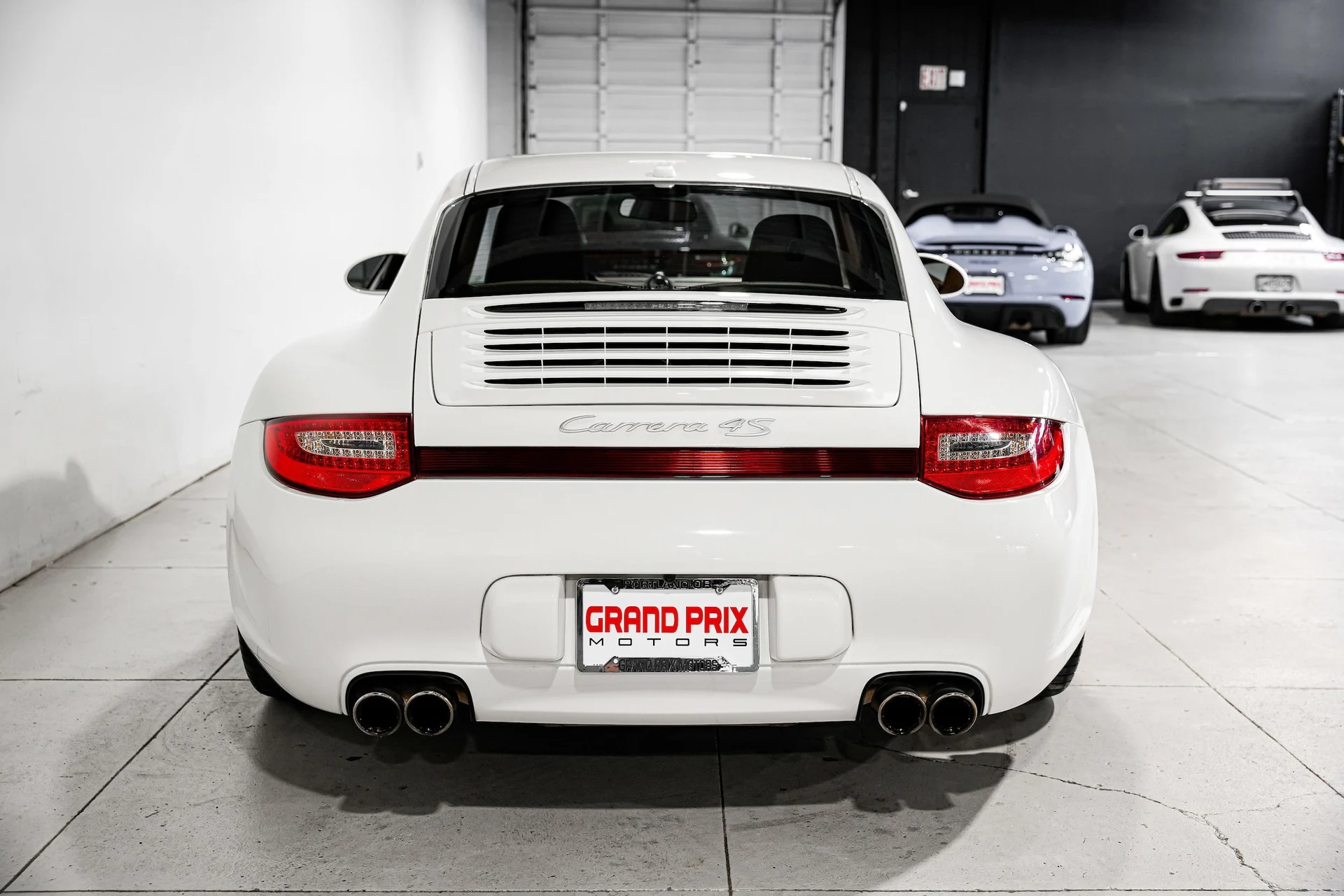 mph003_3237858806_a93f55b9c00f8e2eb9b62676494b5d0ex_bd4c9b80e5