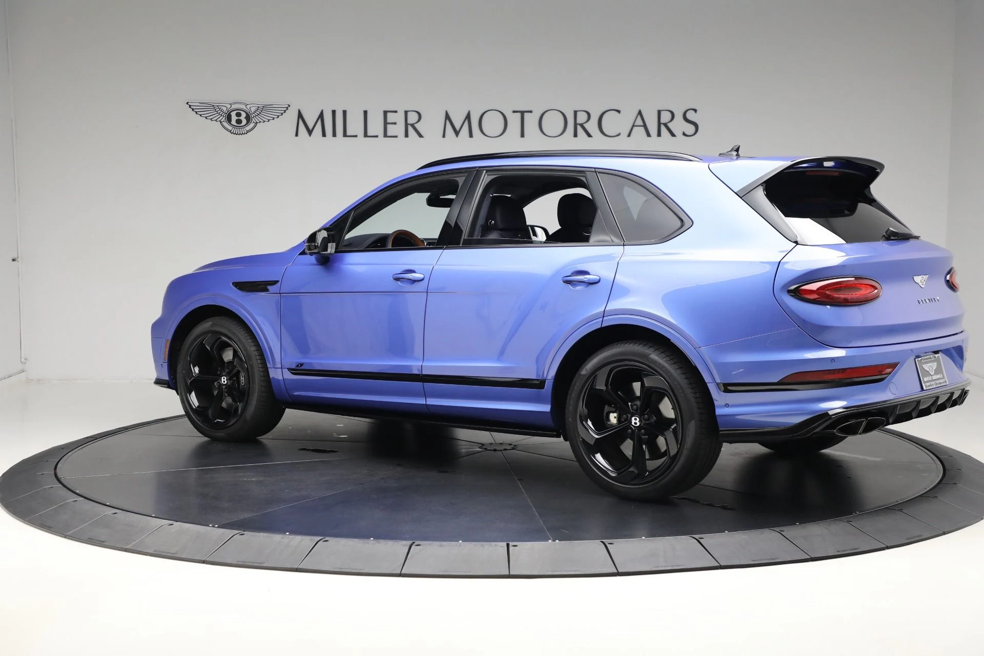 mph003_3246502336_Used_2024_Bentley_Bentayga_S_V8_05dd2288e9