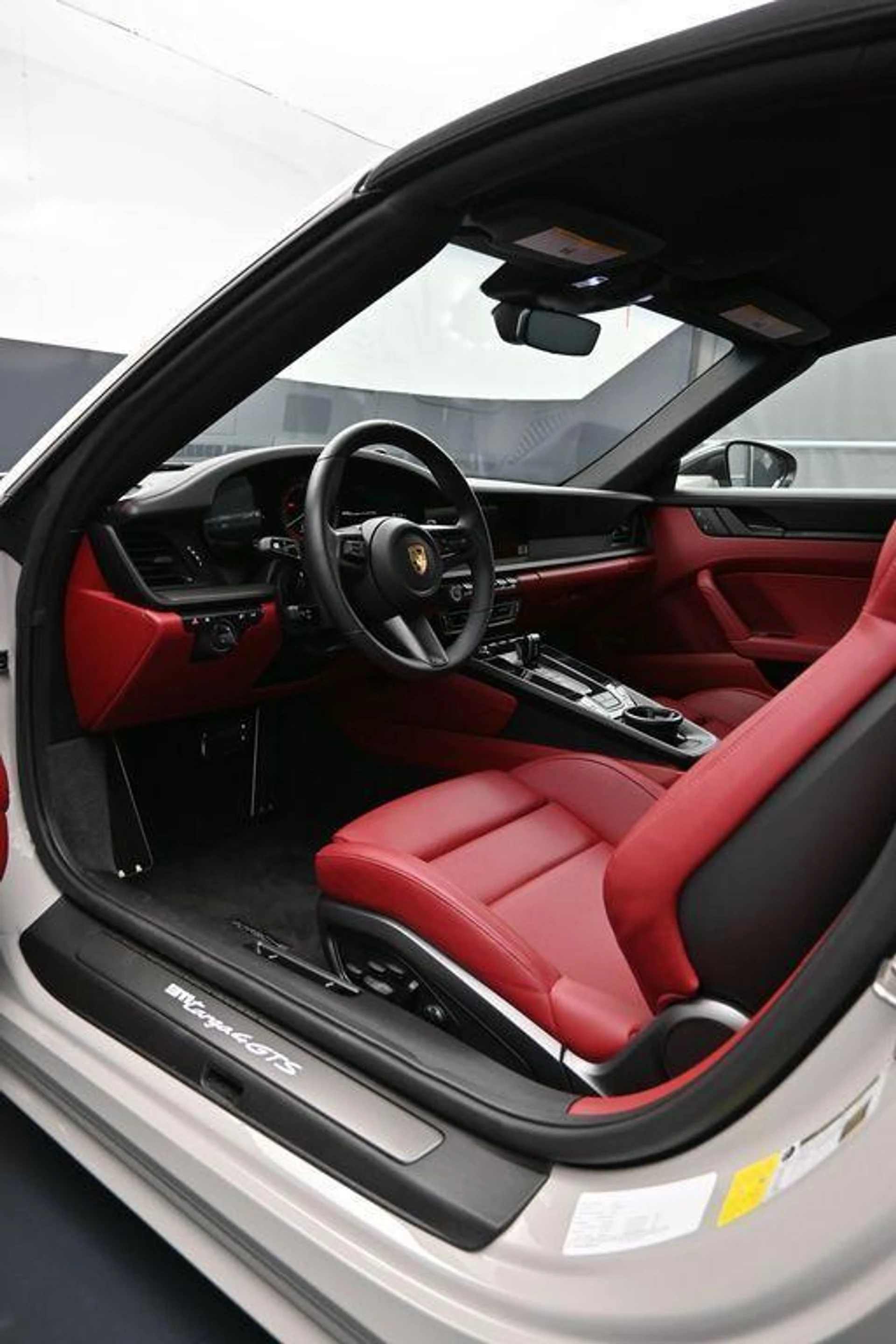 mph003_3248939765_ubh_4q_Hf_ev_Uitzwd70_Qm2_Ig68o_7cd0442e34