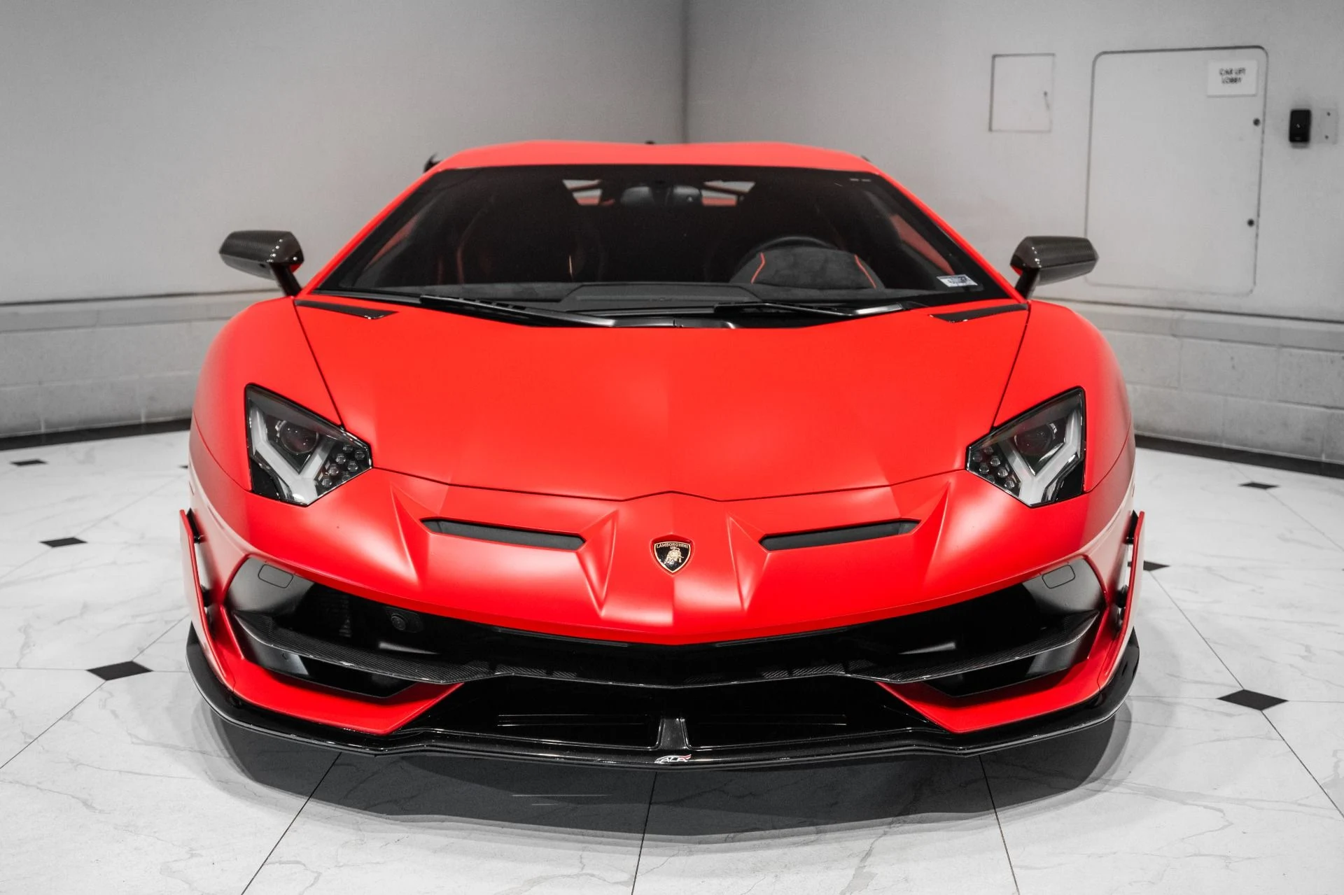 mph003_3249103984_Used_2021_Lamborghini_Aventador_LP_770_4_SVJ_Coupe_1783957098_5d820c8579