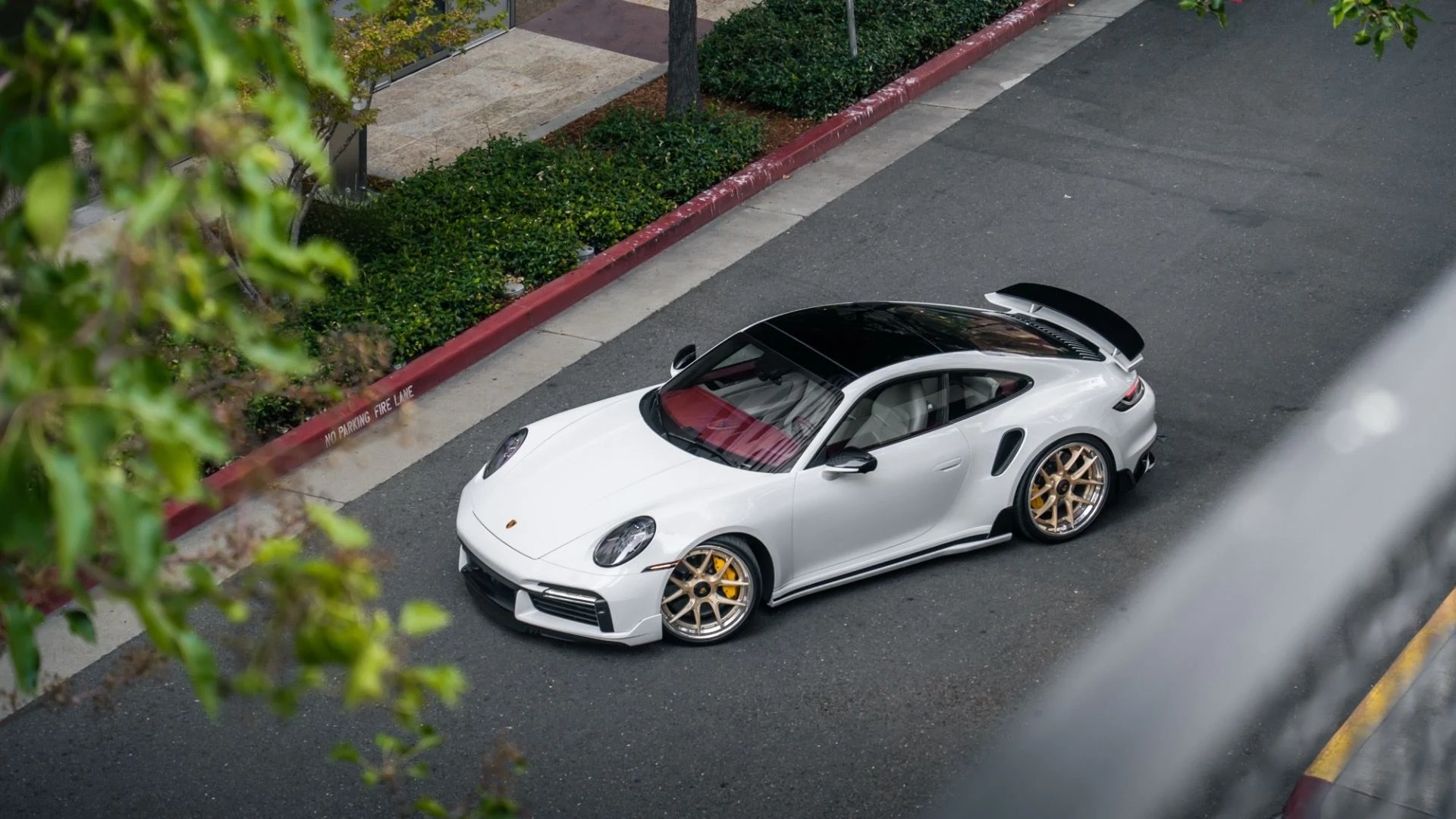 mph003_325225304_Used_2022_Porsche_911_Turbo_S_1790876730_1949c05071