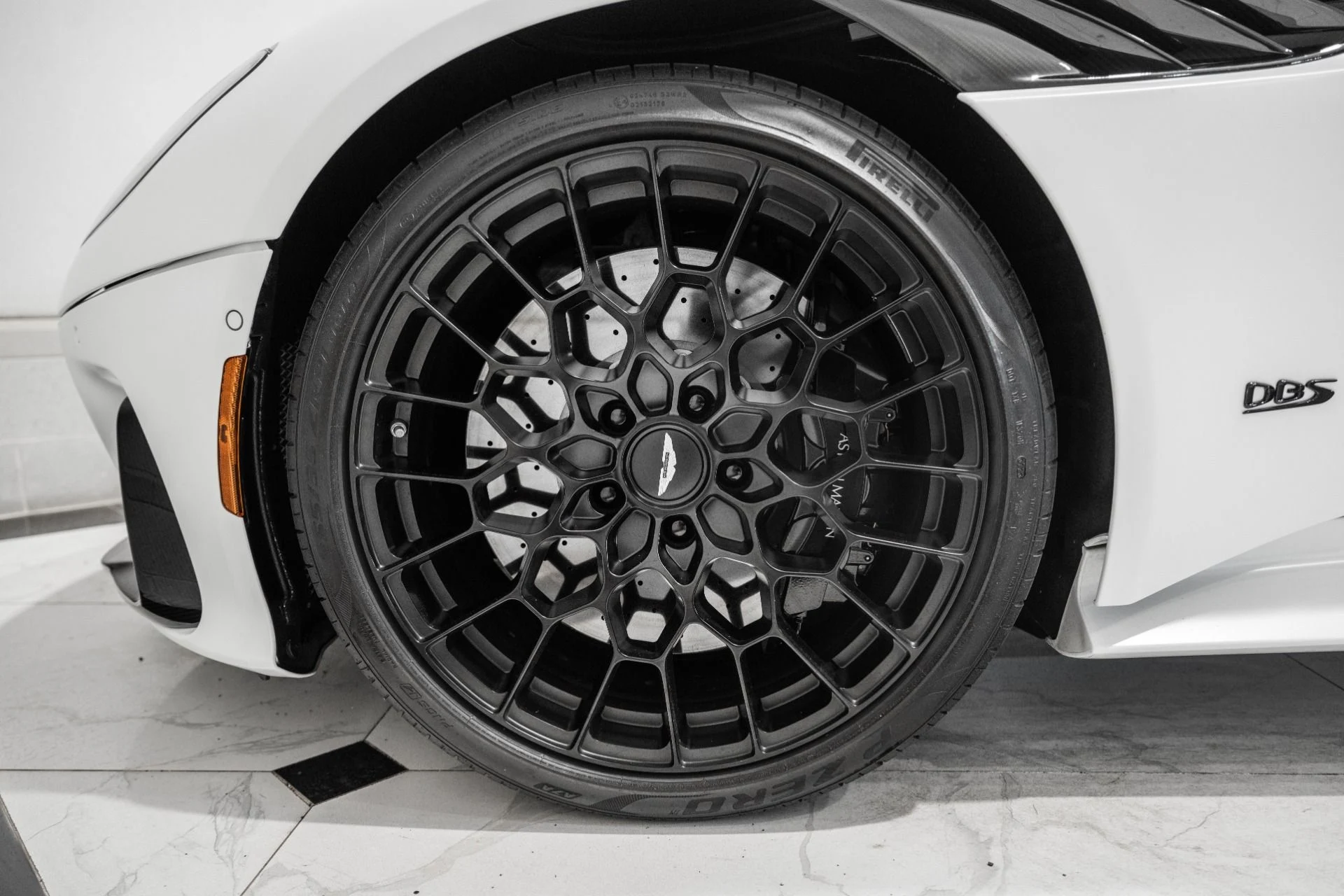 mph003_3252728958_Used_2023_Aston_Martin_DBS_770_Ultimate_1778011376_f19eec4d64