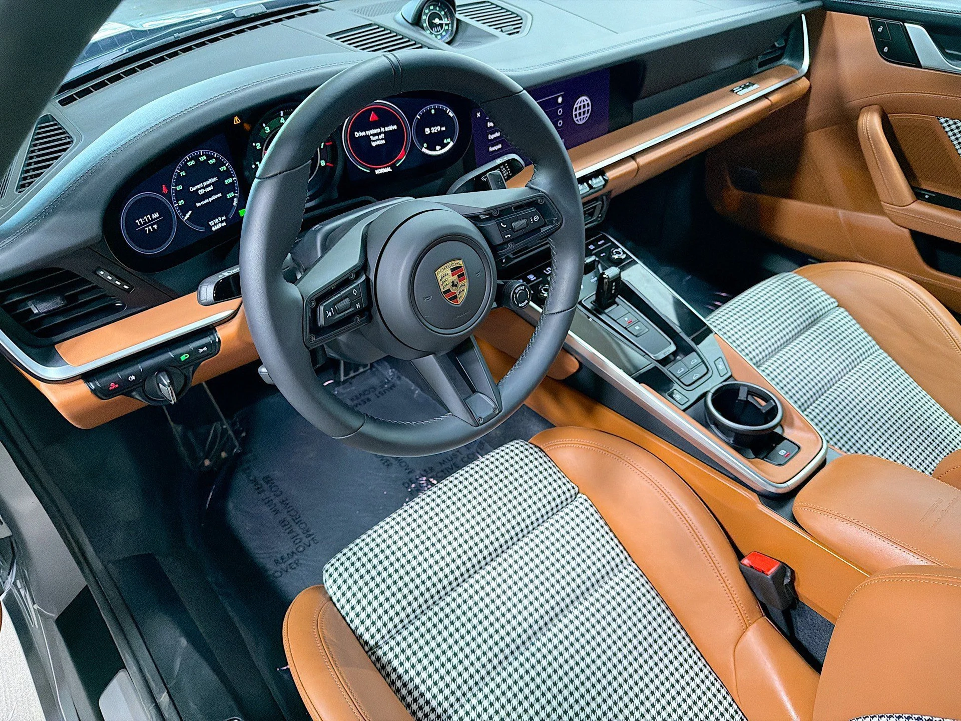 mph003_3261155119_e03ae65b7c8364f562bff674812009cc_a28ea56511