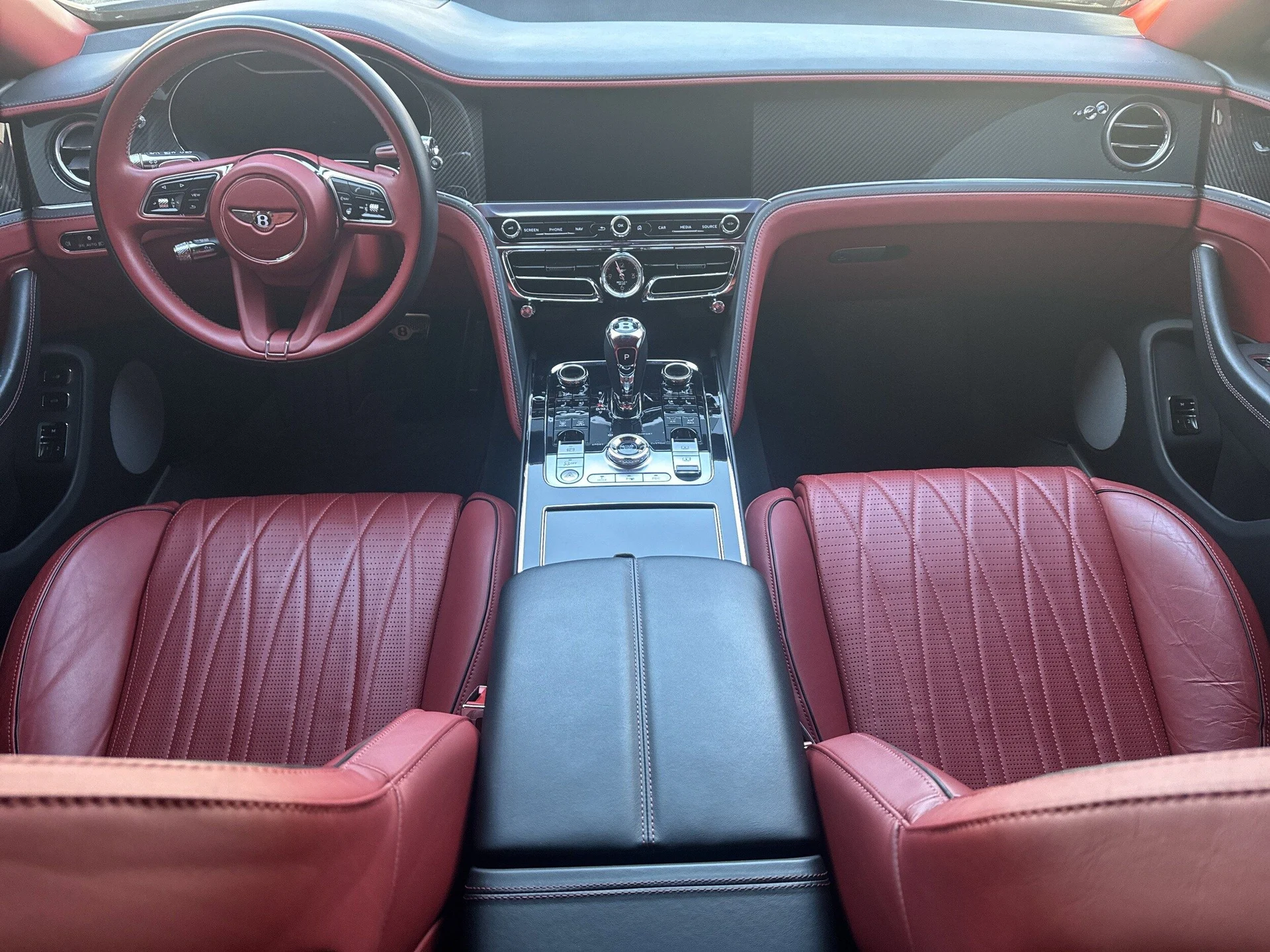 mph003_3272538578_0d83085a56670368f0f0bee84af0583fx_53ef4dab68