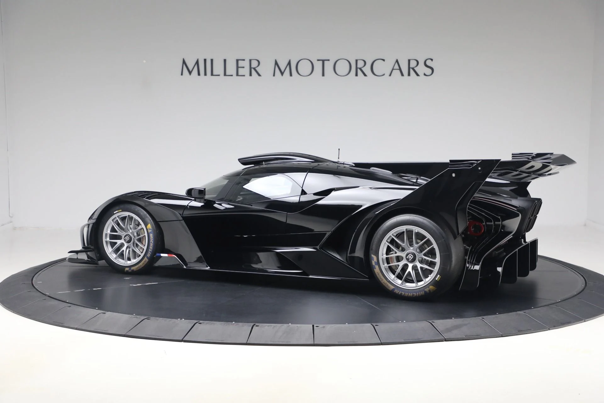 mph003_3275506111_Used_2024_Bugatti_Bolide_efb3a39f50