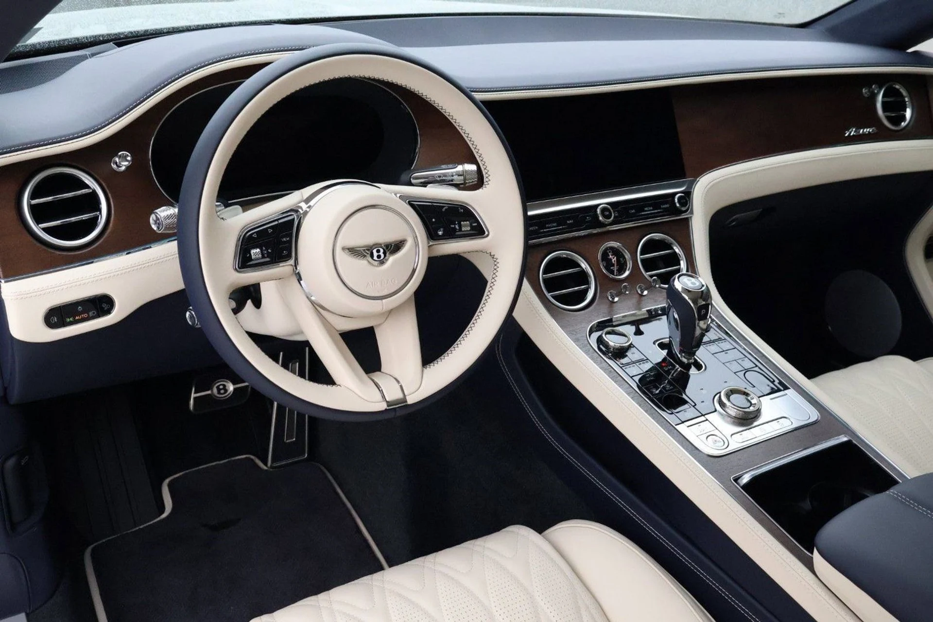 mph003_3276720381_ddab59834e57f5123f951a6683403db8x_efea54cd74