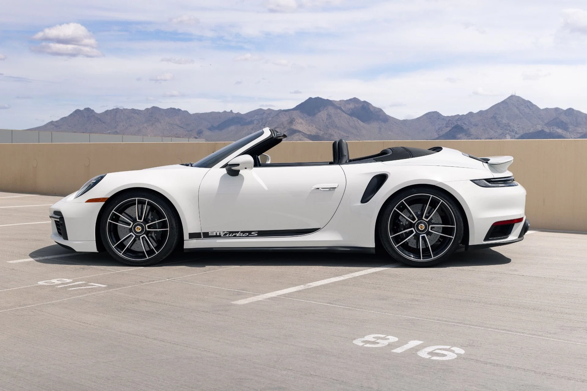 mph003_328530939_Used_2025_Porsche_911_Turbo_S_1776200682_5cfc23e9ca