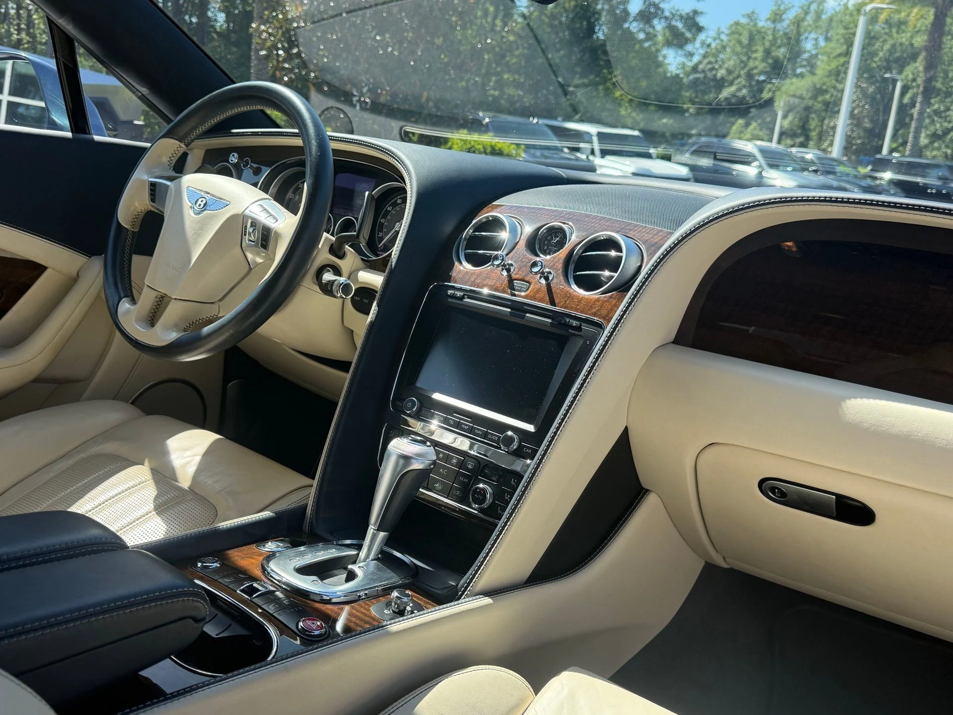 mph003_3300760973_c1698971f96546f3b8481ec0b43bd906_e880a7fe77