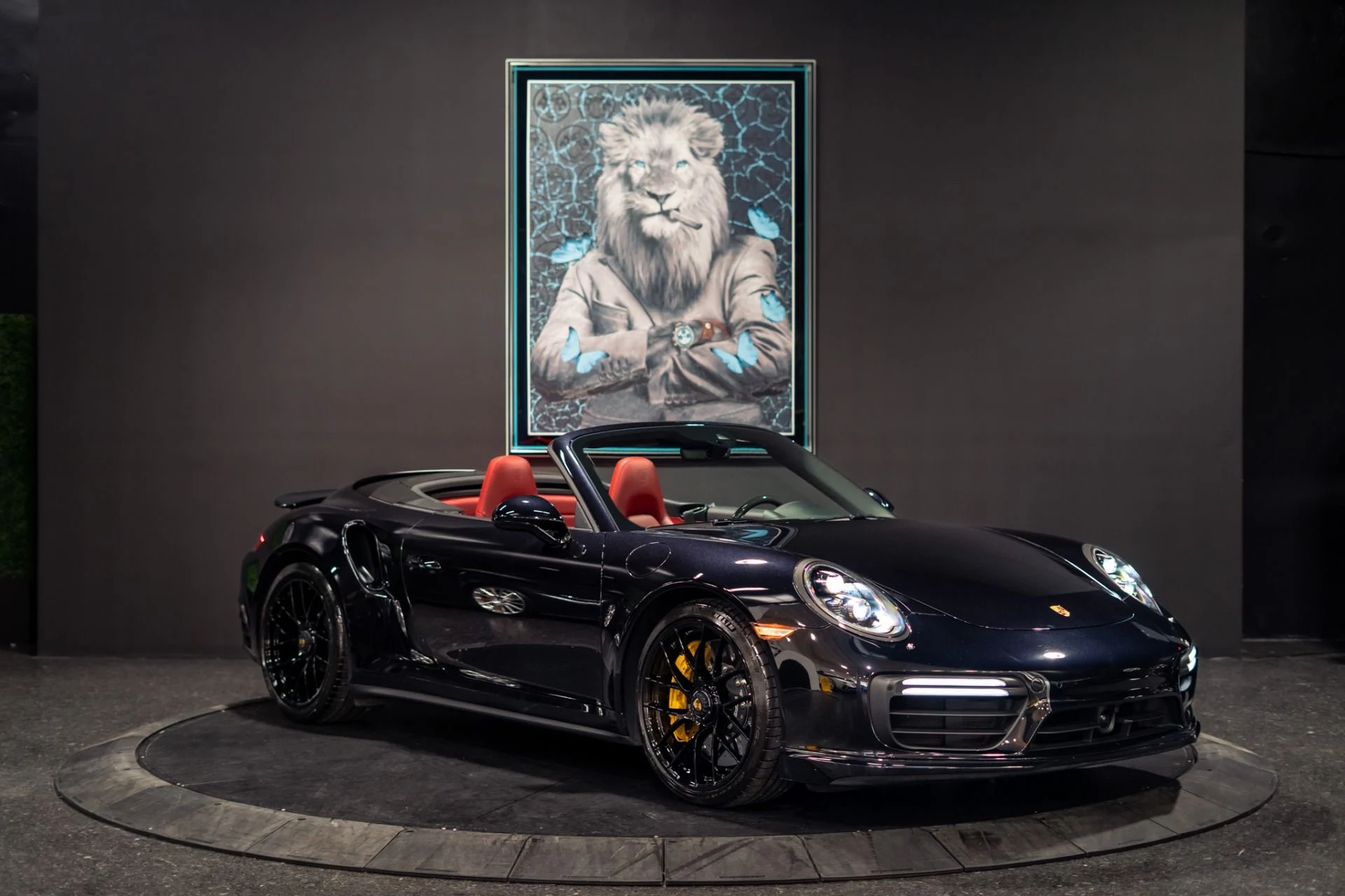 mph003_3303126363_Used_2017_Porsche_911_Turbo_S_Cabriolet_1784650214_30711327d8