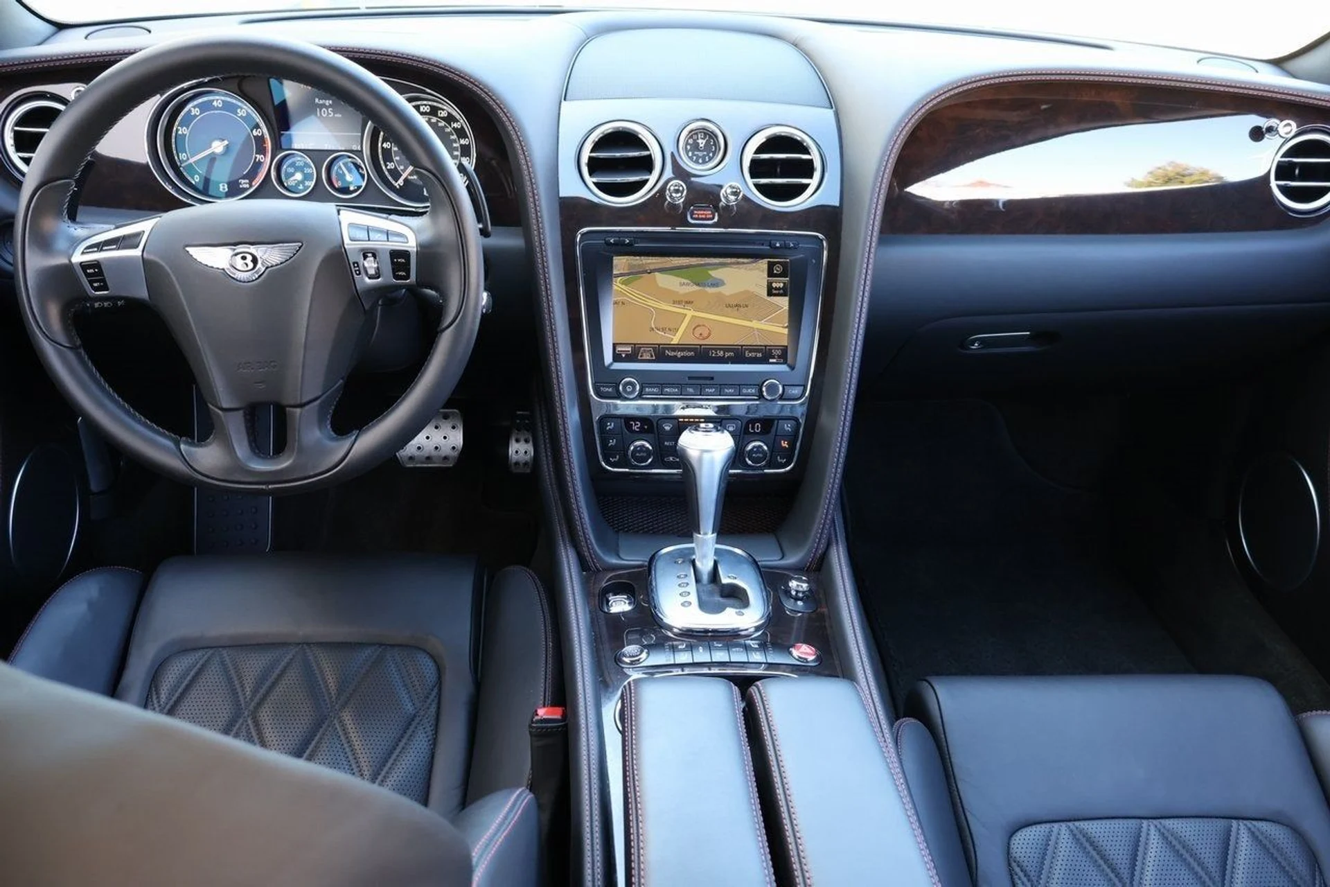 mph003_3316279075_4_c397b375f2