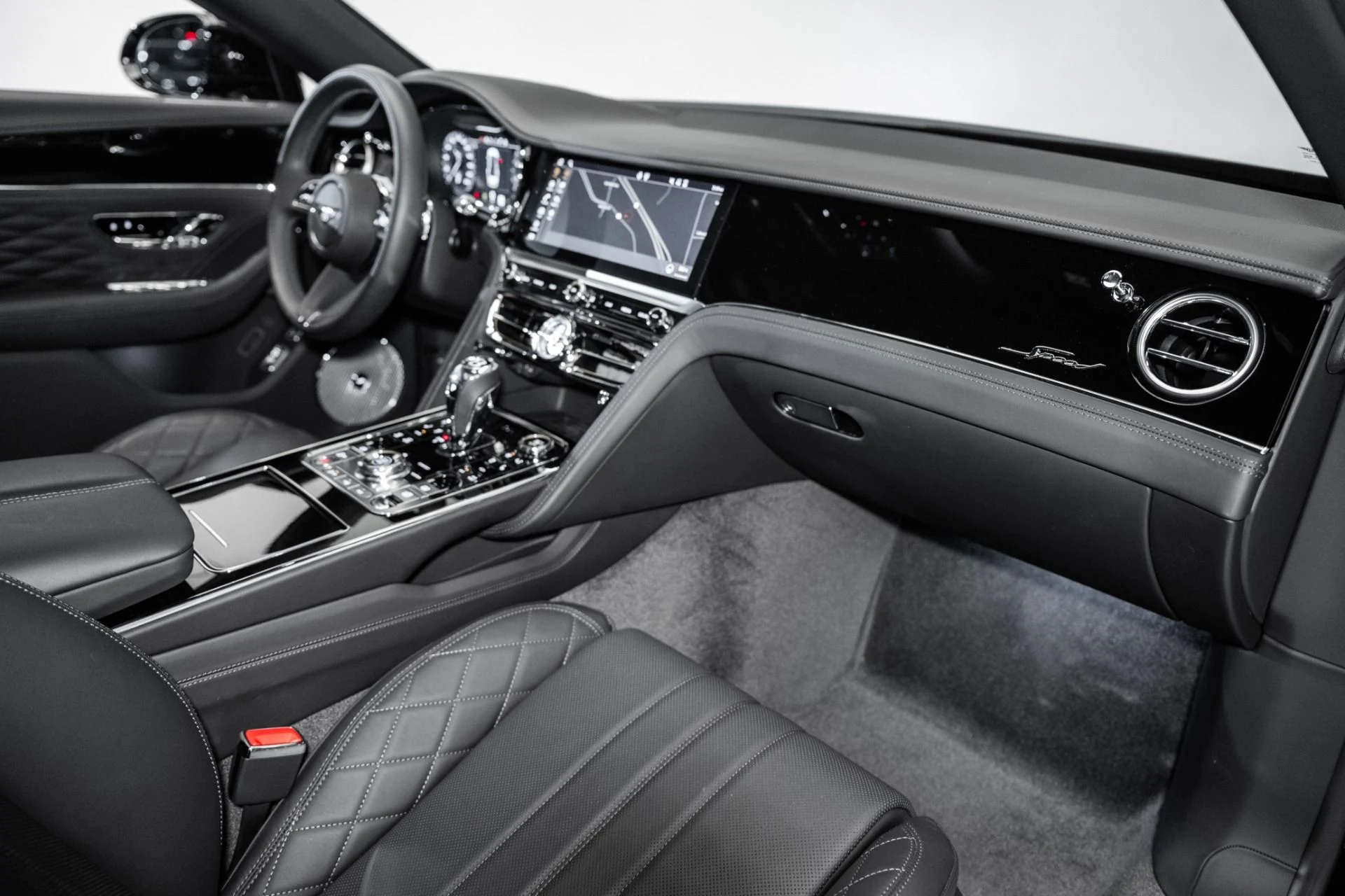 mph003_3325658160_Used_2024_Bentley_Flying_Spur_Speed_1756911756_a5e2763f62