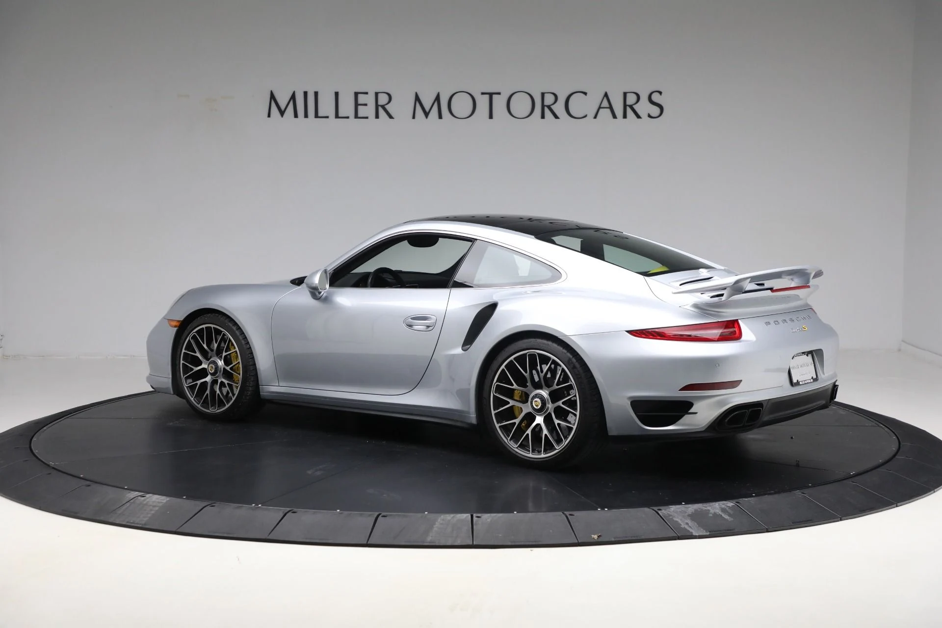 mph003_3328997626_Used_2014_Porsche_911_Turbo_S_8712c340fd