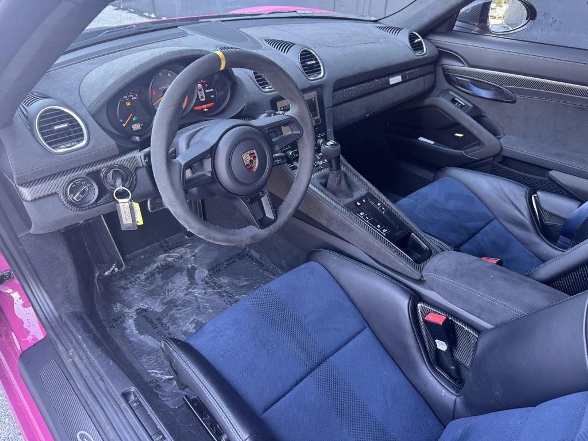 mph003_3330001577_Eyu_E6_GIJIRVE_20_Uh_RSV_Rv9w_UT_0_4cacdbed94