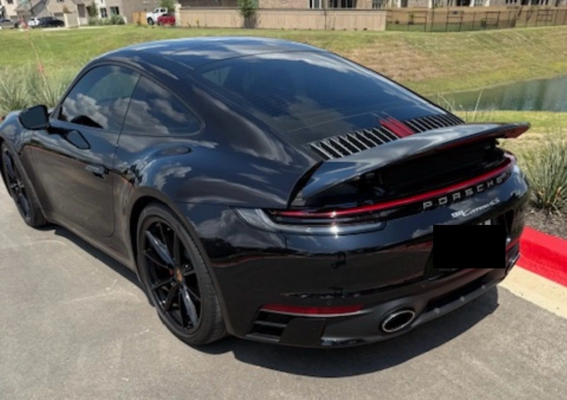 mph003_3332096957_Used_2024_Porsche_911_Carrera_4_S_1754502082_ee89dc5247