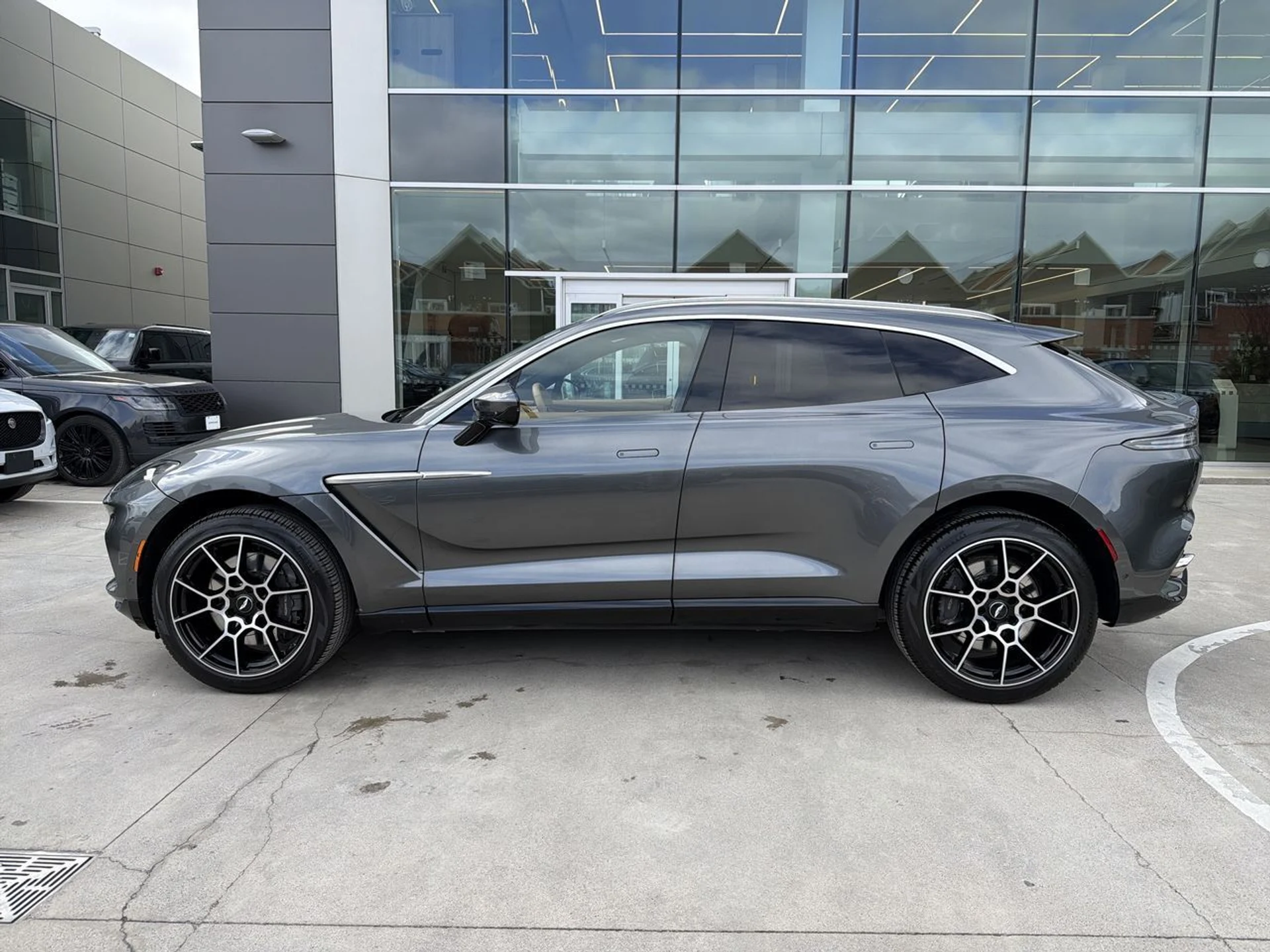 mph003_3332827357_fe472f0f_6463_426a_afdb_936df5245f0f_ae84fd20bf