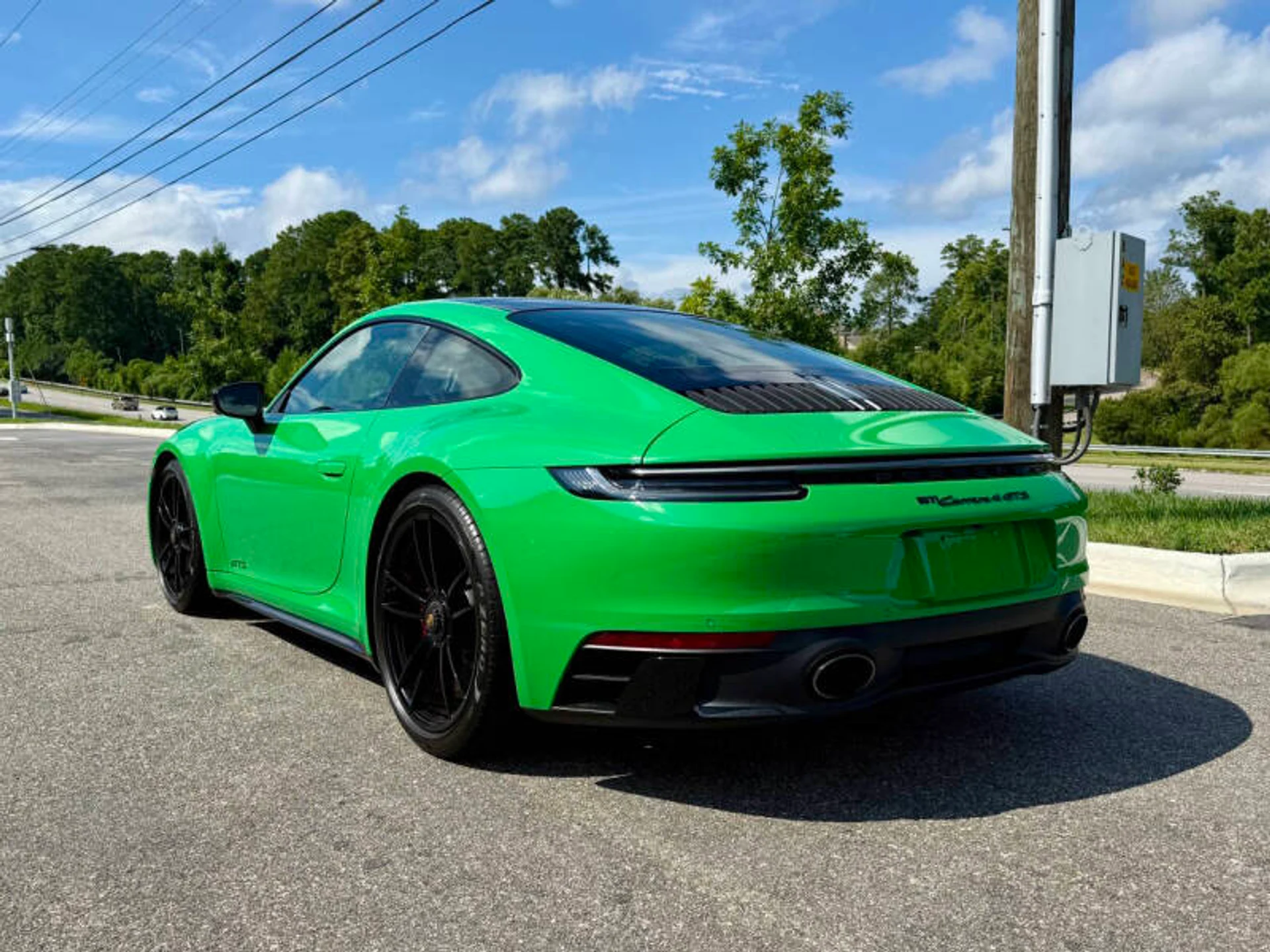 mph003_3333822766_2022_porsche_911_carrera_4_gts_awd_2dr_coupe_2790de1e4f