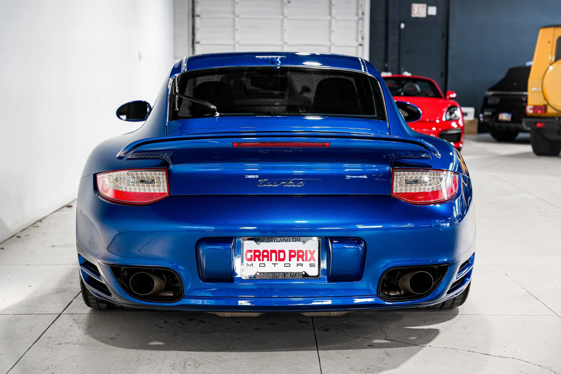 mph003_3336446508_84a79e4dda8c4ce3910bedf452c515e4x_6a5e323503