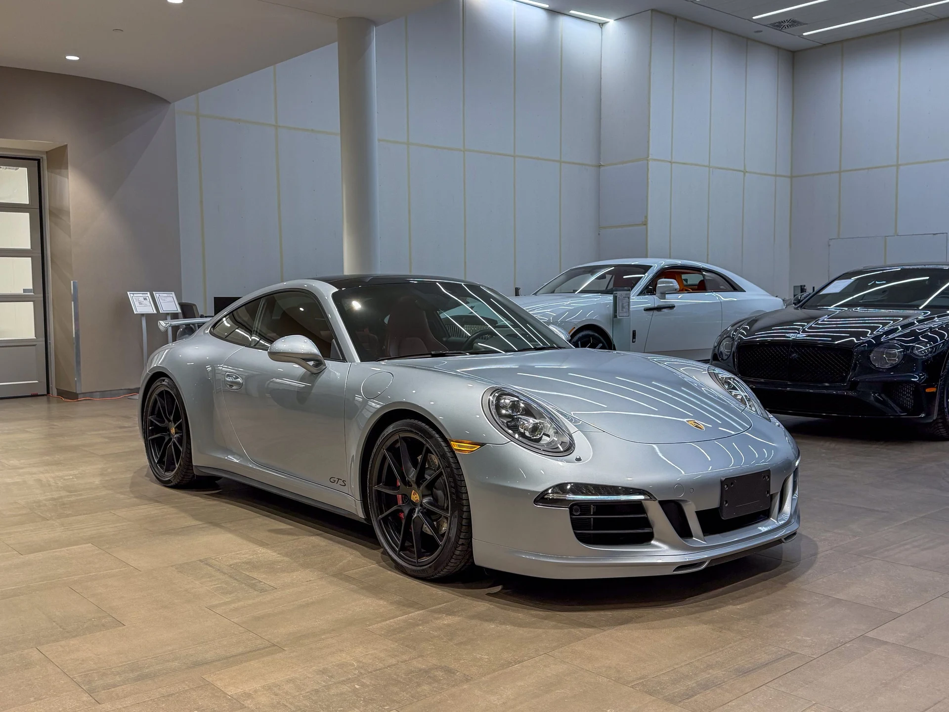 mph003_3343087740_6a17d9fe_2c87_4d50_8a91_6e8312174bf8_37d276cb5d