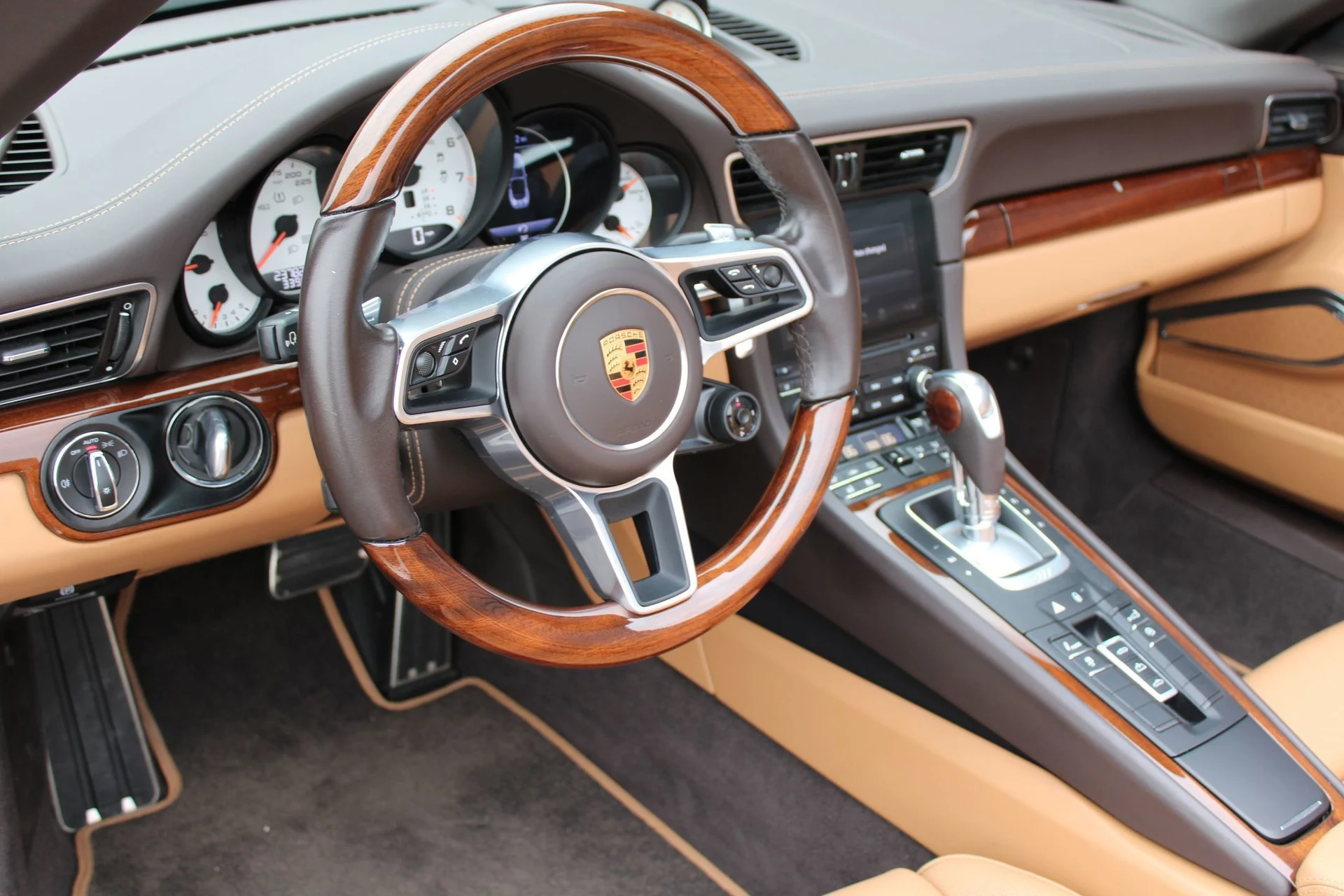 mph003_3343334527_cb51fb606673d27ce61436c2d2acb620_1c6ee67169