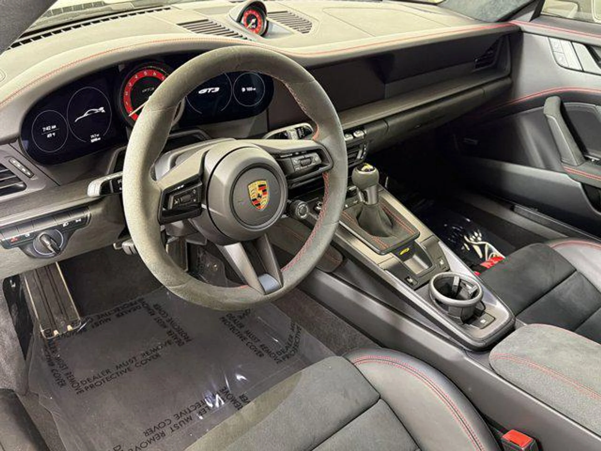 mph003_3357621307_mr_Sh_K1c96rj1t_Ug_WLU_5z_J0_Ji_NU_583359c9e7