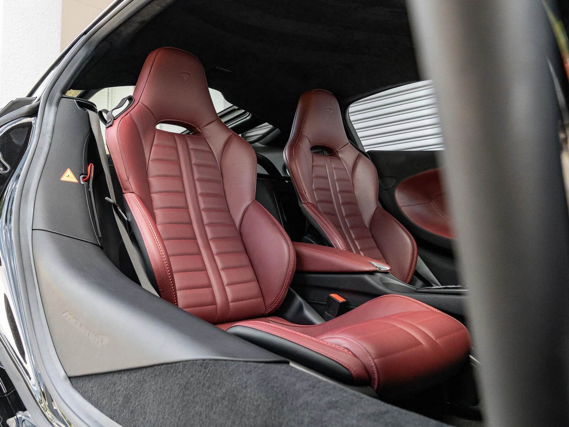 mph003_3360296293_Used_2025_Mc_Laren_GTS_Performance_1784923315_a8948c3103