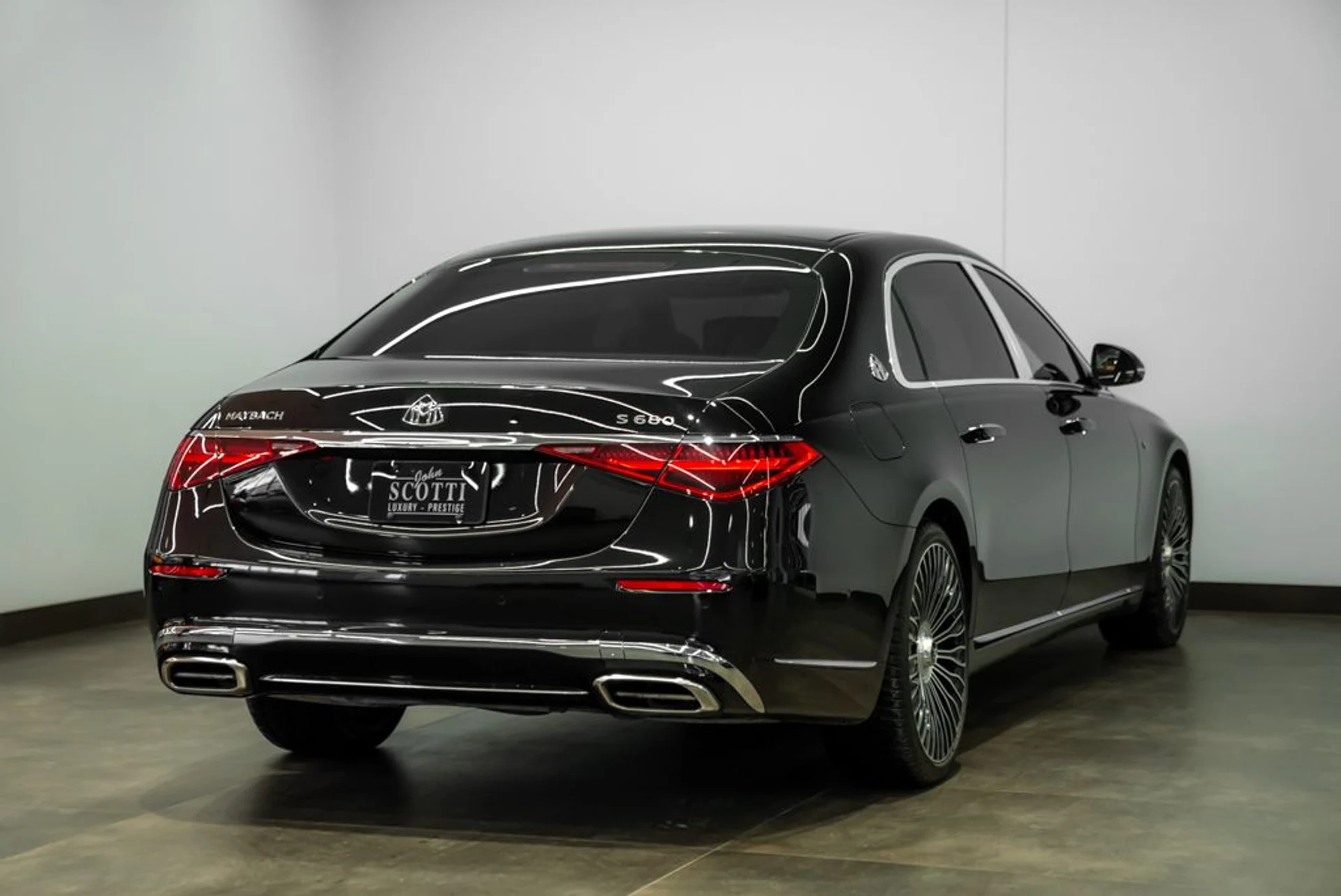 mph003_3364030107_mercedes_benz_s_class_2024_jpg_v_1773863537_5a0d8ca706