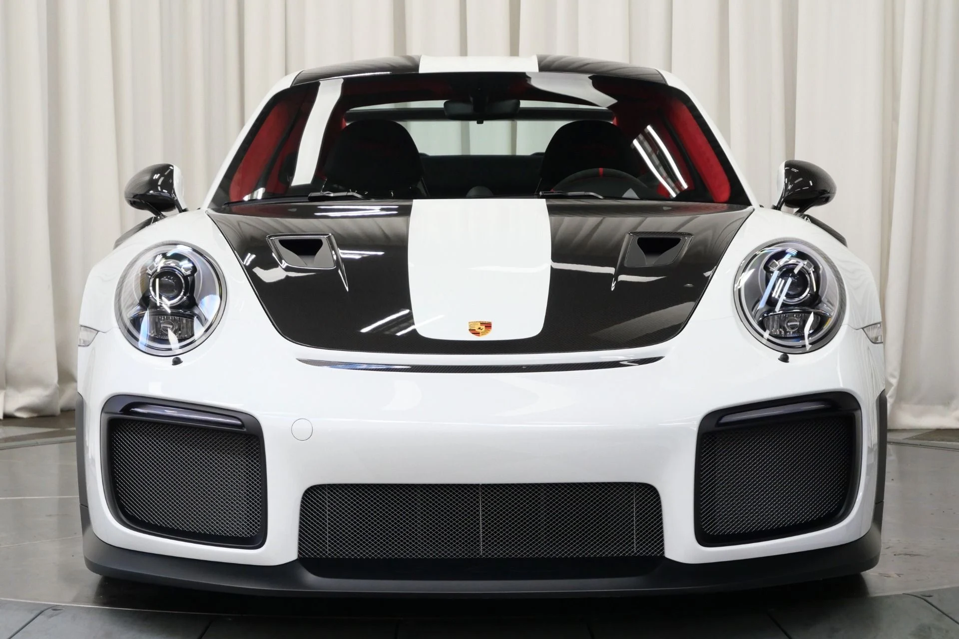 mph003_336488295_Used_2018_Porsche_911_GT_2_RS_Weissach_1756311702_b99ab3e38c