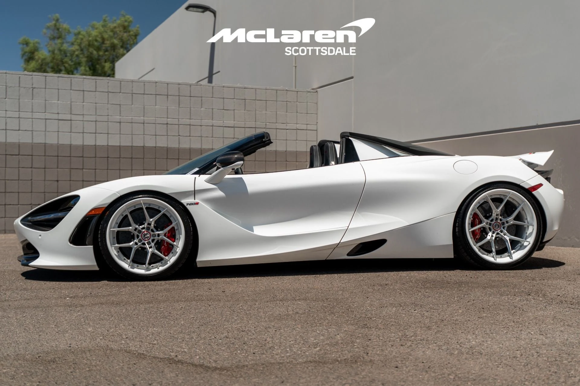 mph003_3366786283_Used_2023_MCLAREN_720_S_SPIDER_Performance_1753564669_b06c4bdbbe