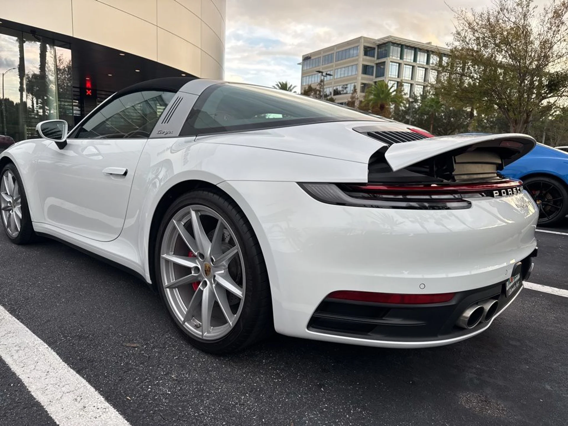 mph003_3372786422_23295df0c160d40fcf41e62f39757513x_1da1205914