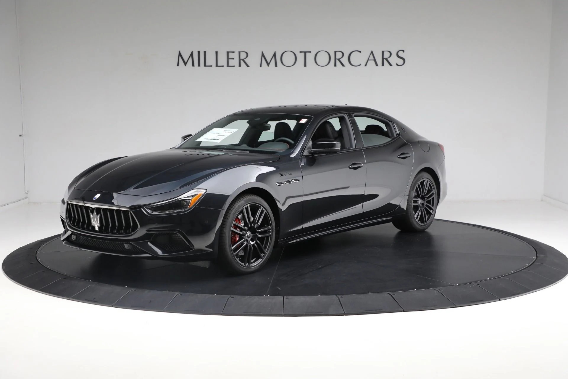 mph003_3380782789_Used_2024_Maserati_Ghibli_Modena_Ultima_Q4_1722711076_2f612b7e5a