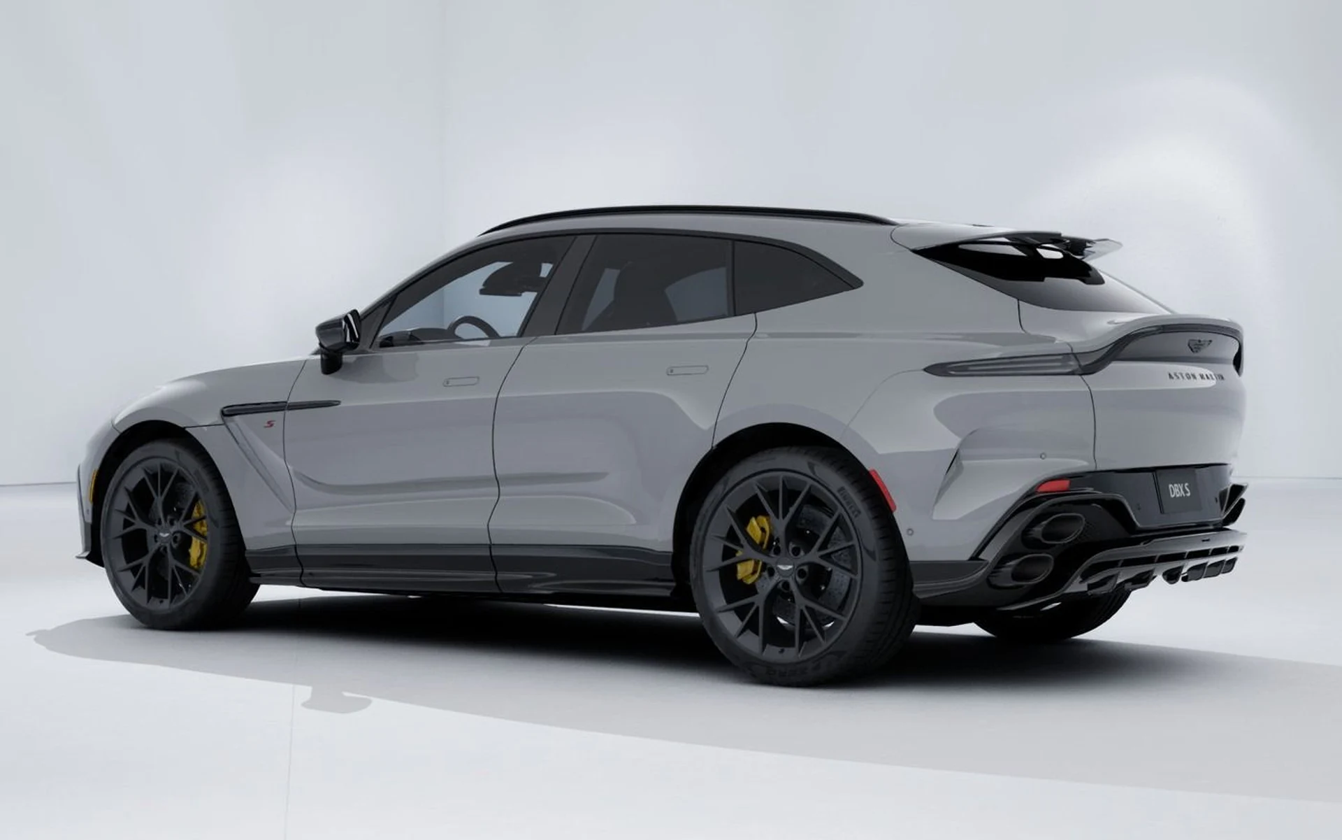 mph003_3381037483_New_2026_Aston_Martin_DBX_S_1765815362_4cf87557dd