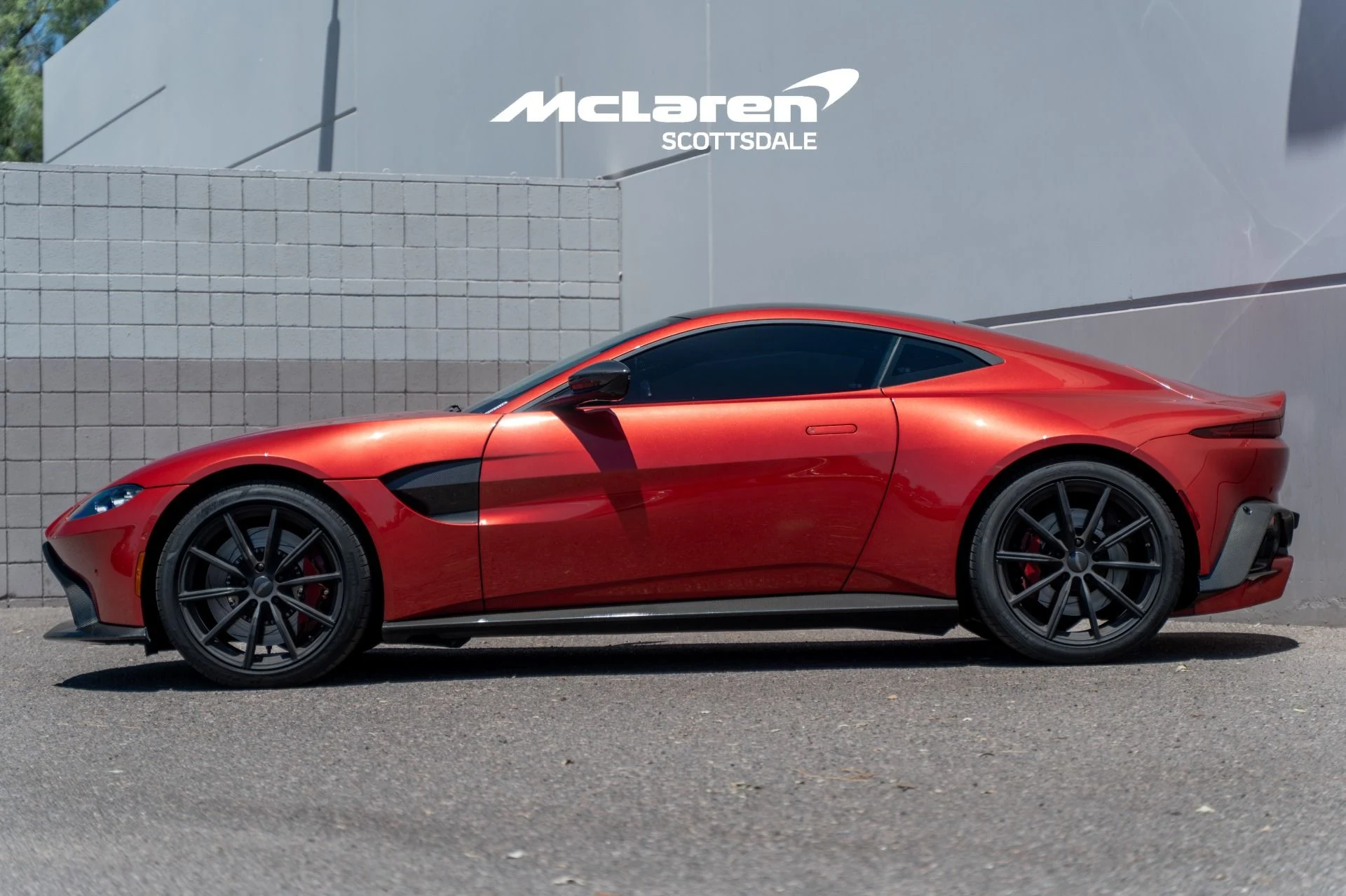 mph003_338362085_Used_2019_ASTON_MARTIN_VANTAGE_1784912740_0518dd60f0