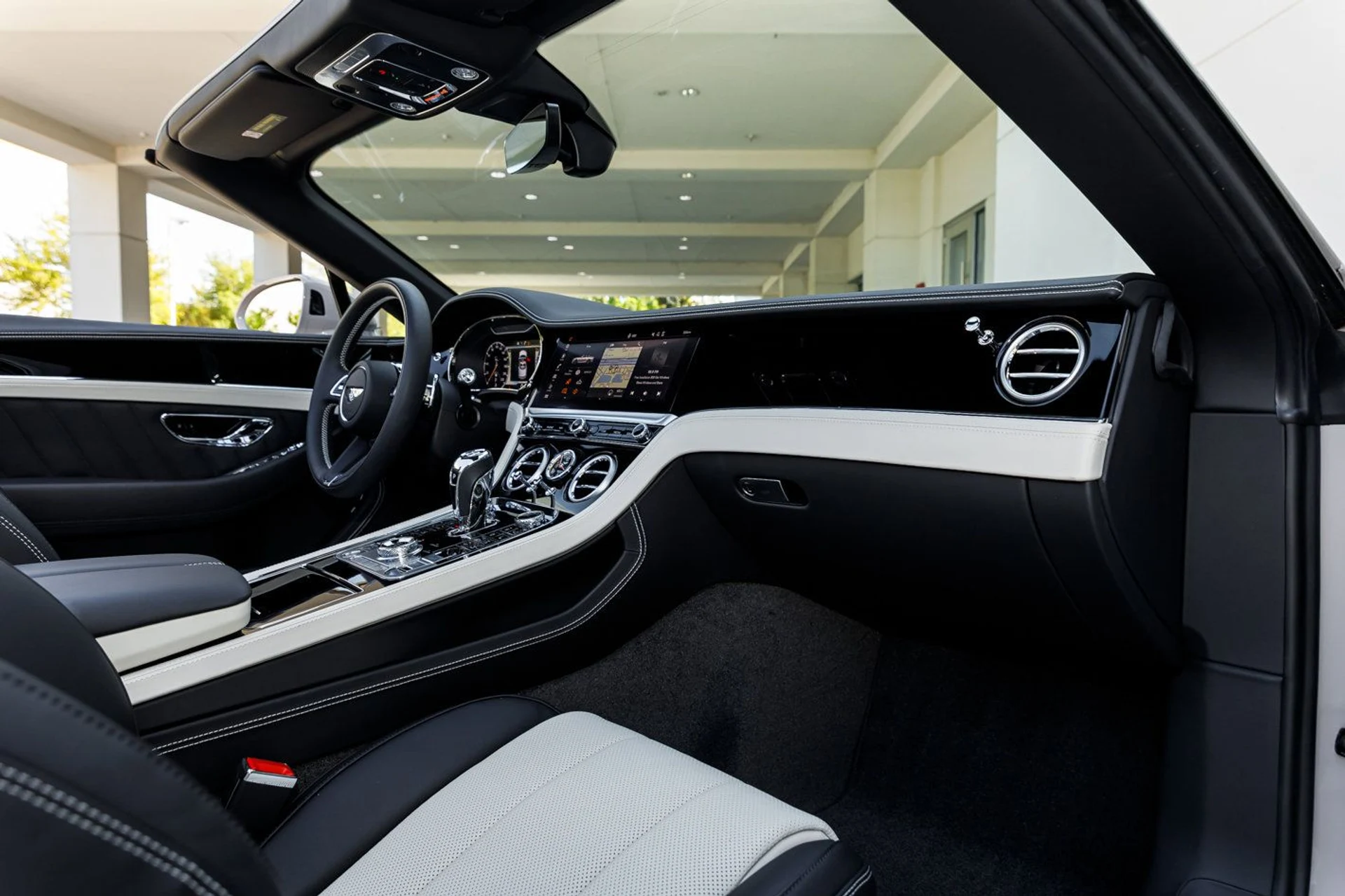 mph003_3388381105_2efb51d3f48015d9b8fa4a98ab800ef1x_4db0b91a98