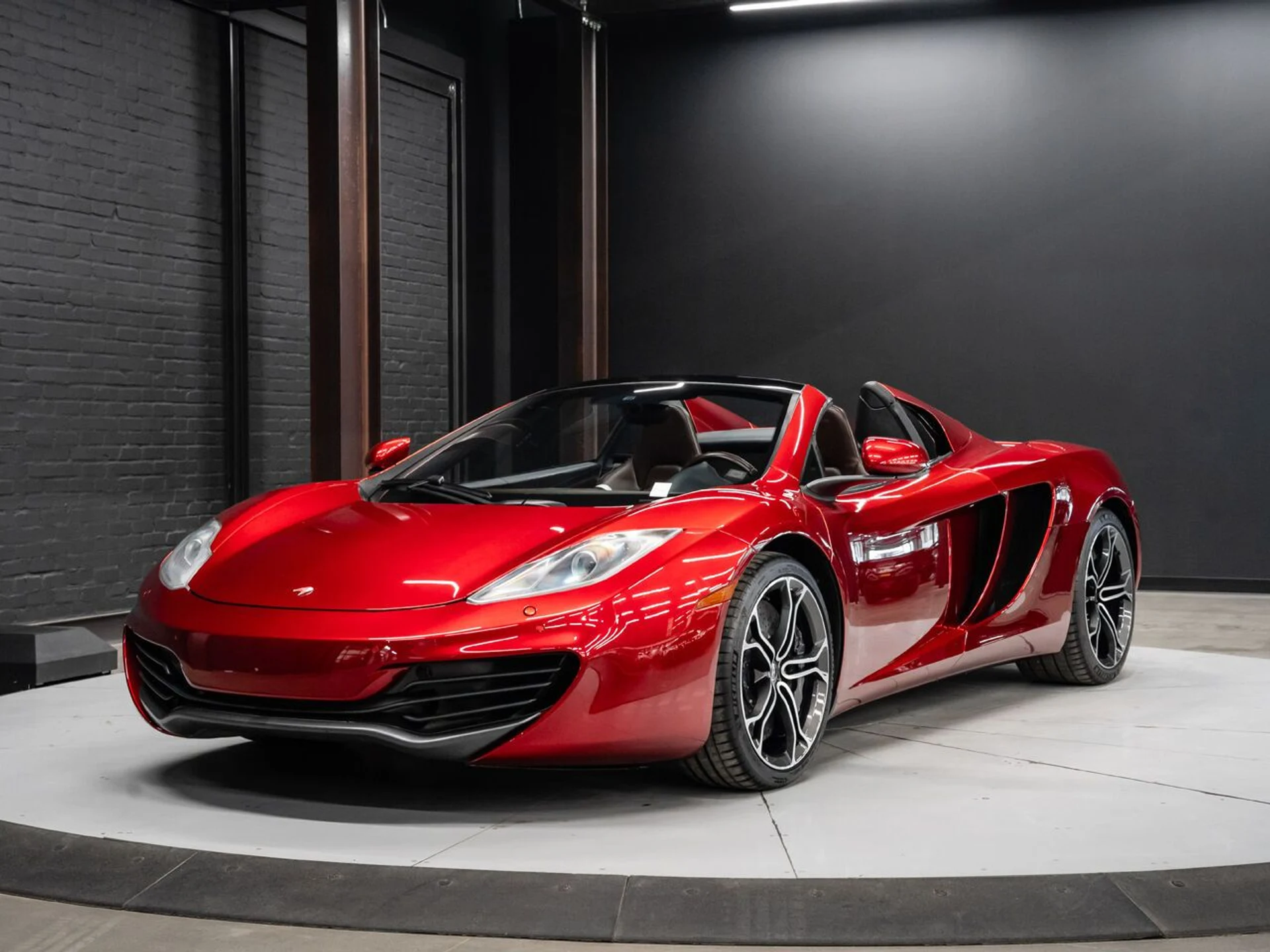 mph003_3389684311_mclaren_mp4_12c_2014_7eec701327
