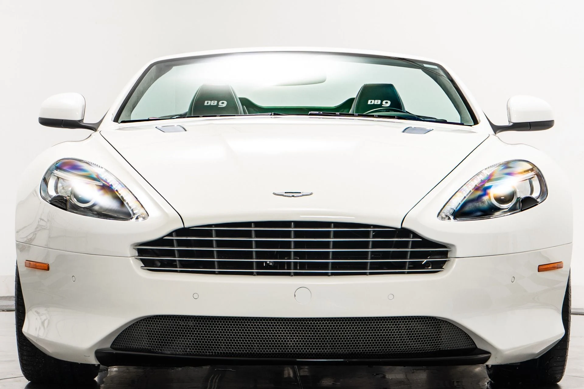 mph003_339444777_Used_2014_Aston_Martin_DB_9_Volante_1756220918_f90427eca5