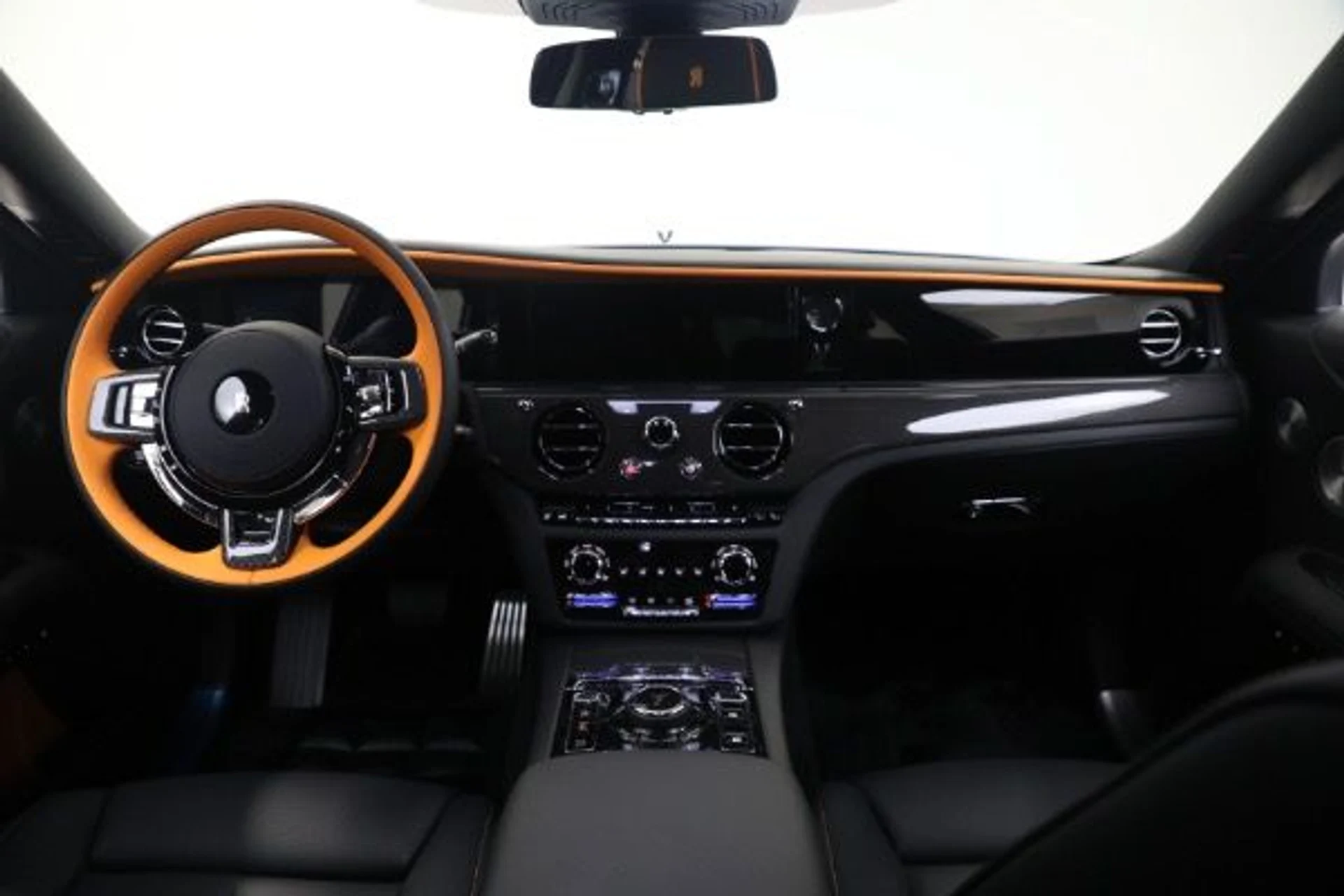 mph003_3400799310_New_2025_Rolls_Royce_Black_Badge_Ghost_12507e42f0