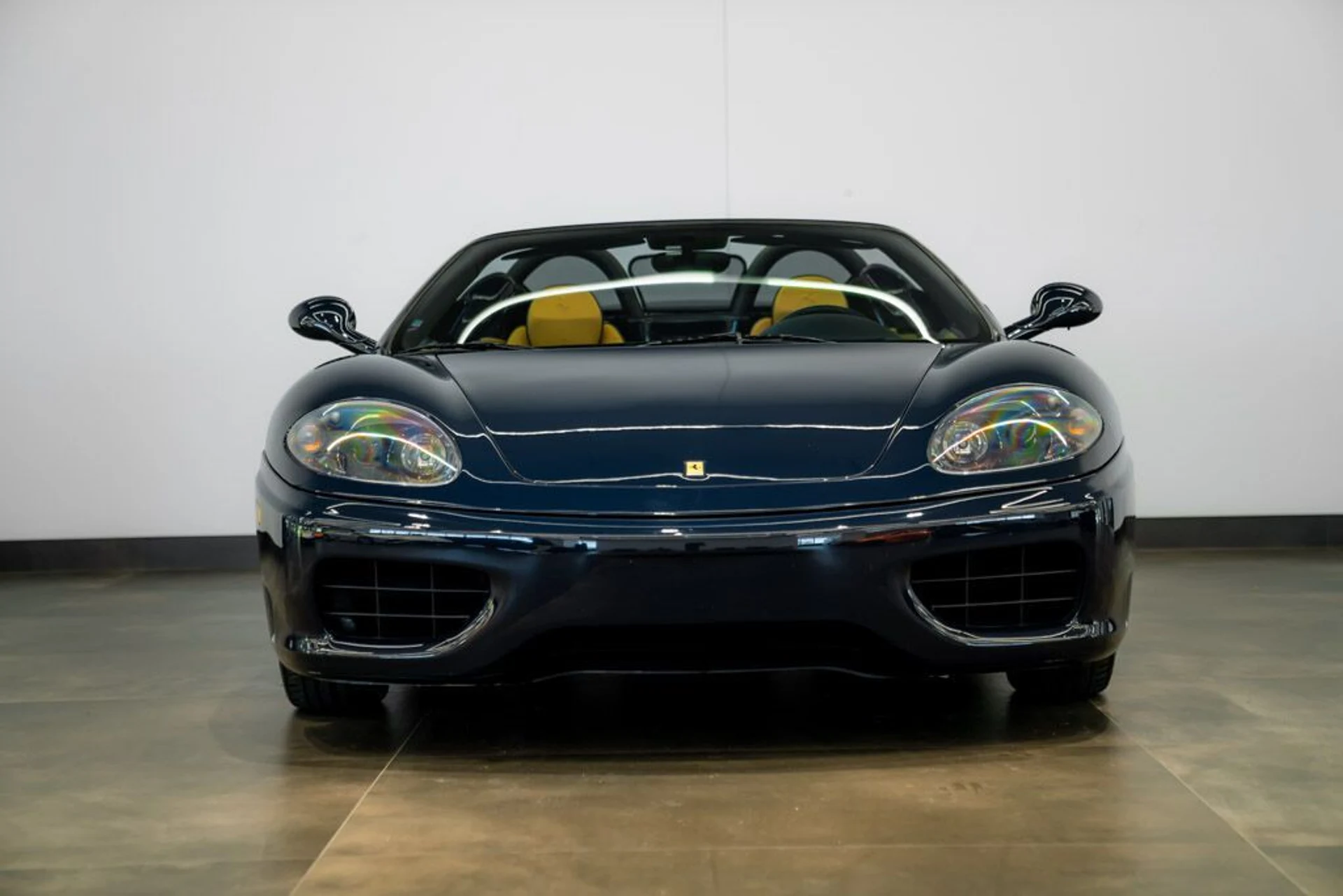 mph003_3417007232_ferrari_360_2004_jpg_v_1758918548_97aea964c4