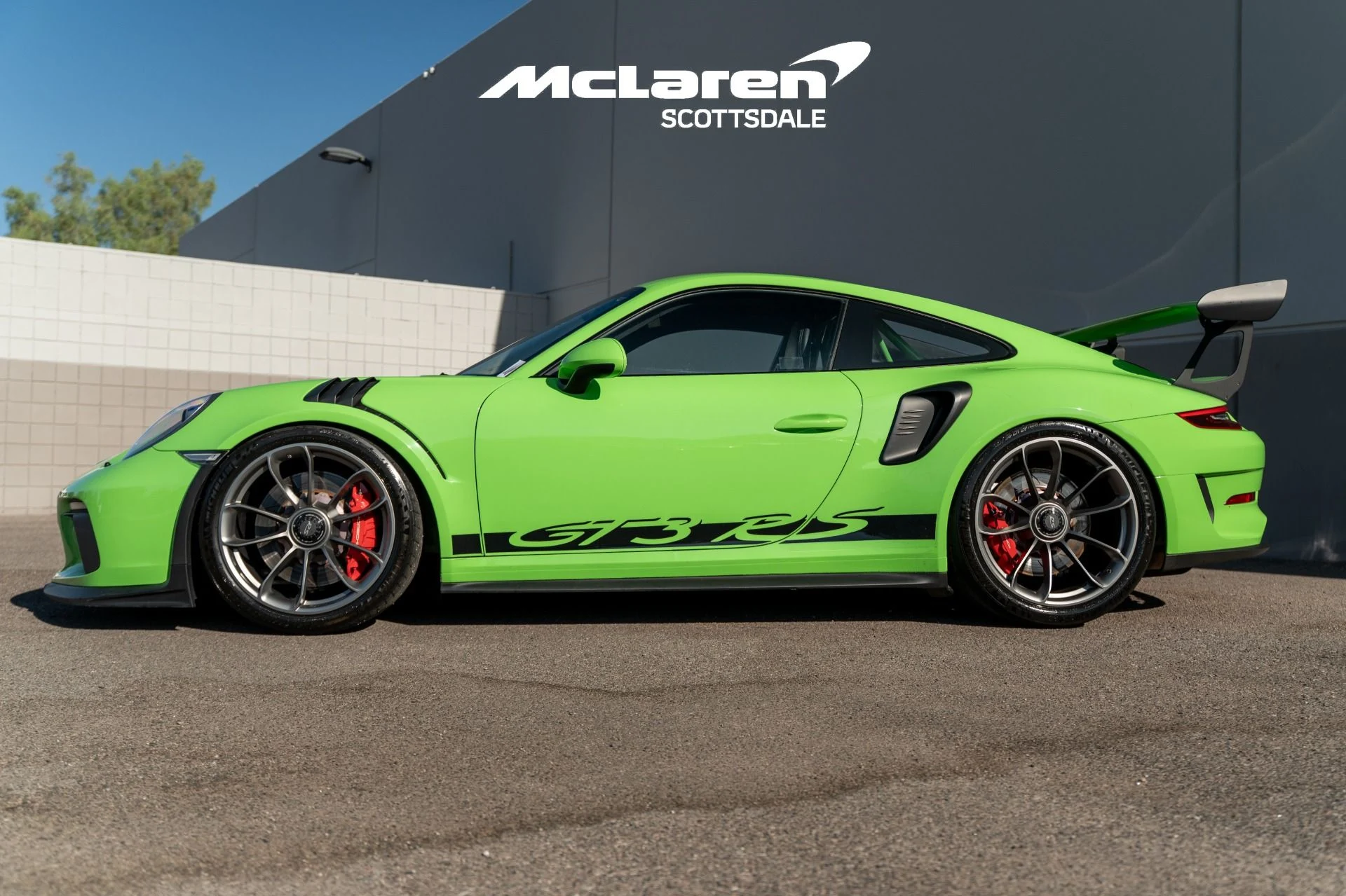 mph003_3422691099_Used_2019_PORSCHE_911_GT_3_RS_1753426401_faa53ba78f