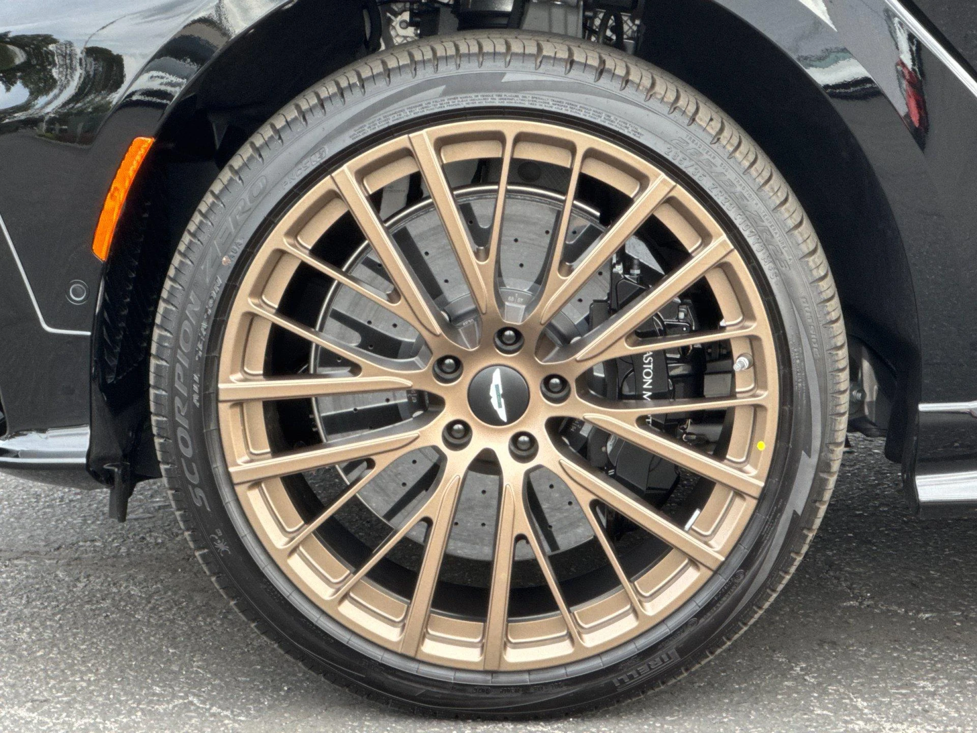 mph003_3442054439_New_2026_Aston_Martin_DBX_S_1793357262_535d629fb1