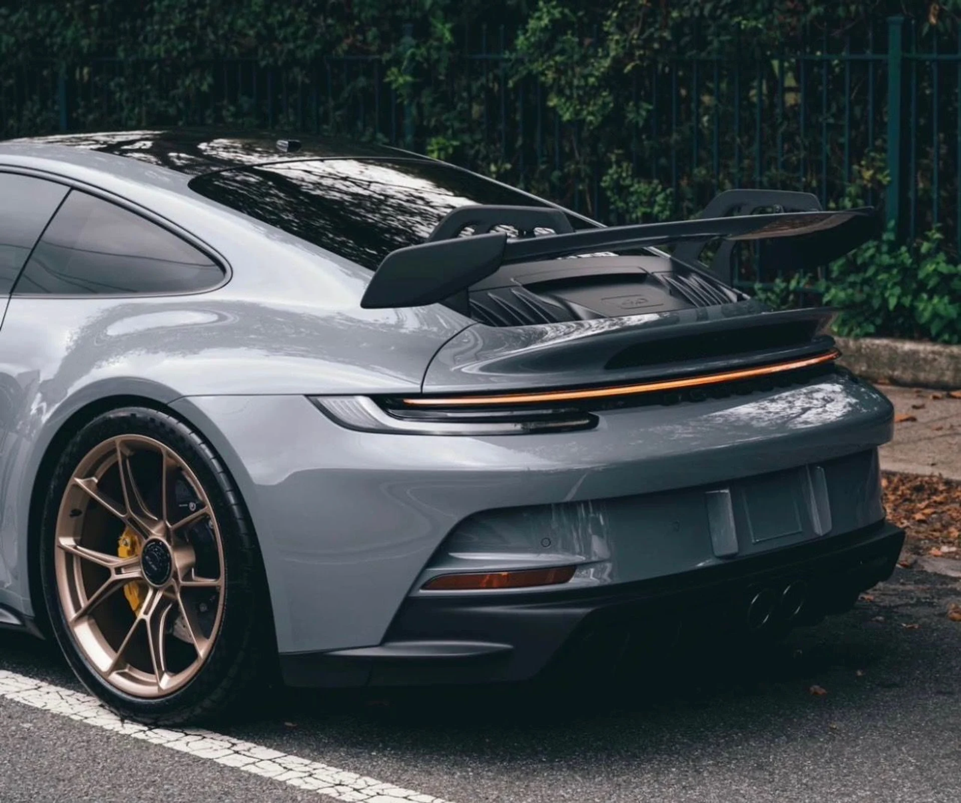 mph003_3446483828_Used_2023_Porsche_911_GT_3_1764792960_41b3831989