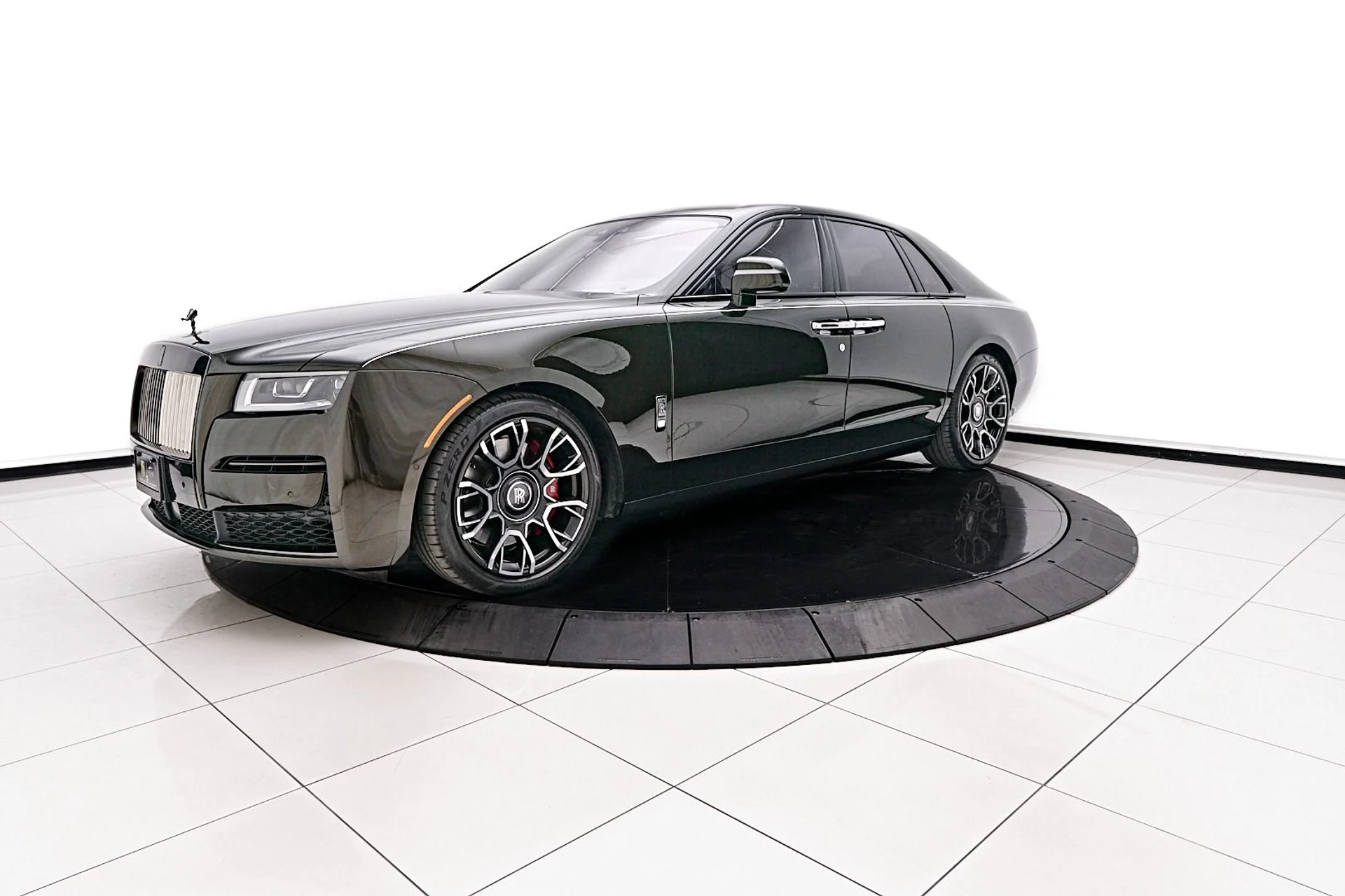 mph003_3448810611_Used_2023_Rolls_Royce_Ghost_Black_Badge_1735615404_df9bb8eb66