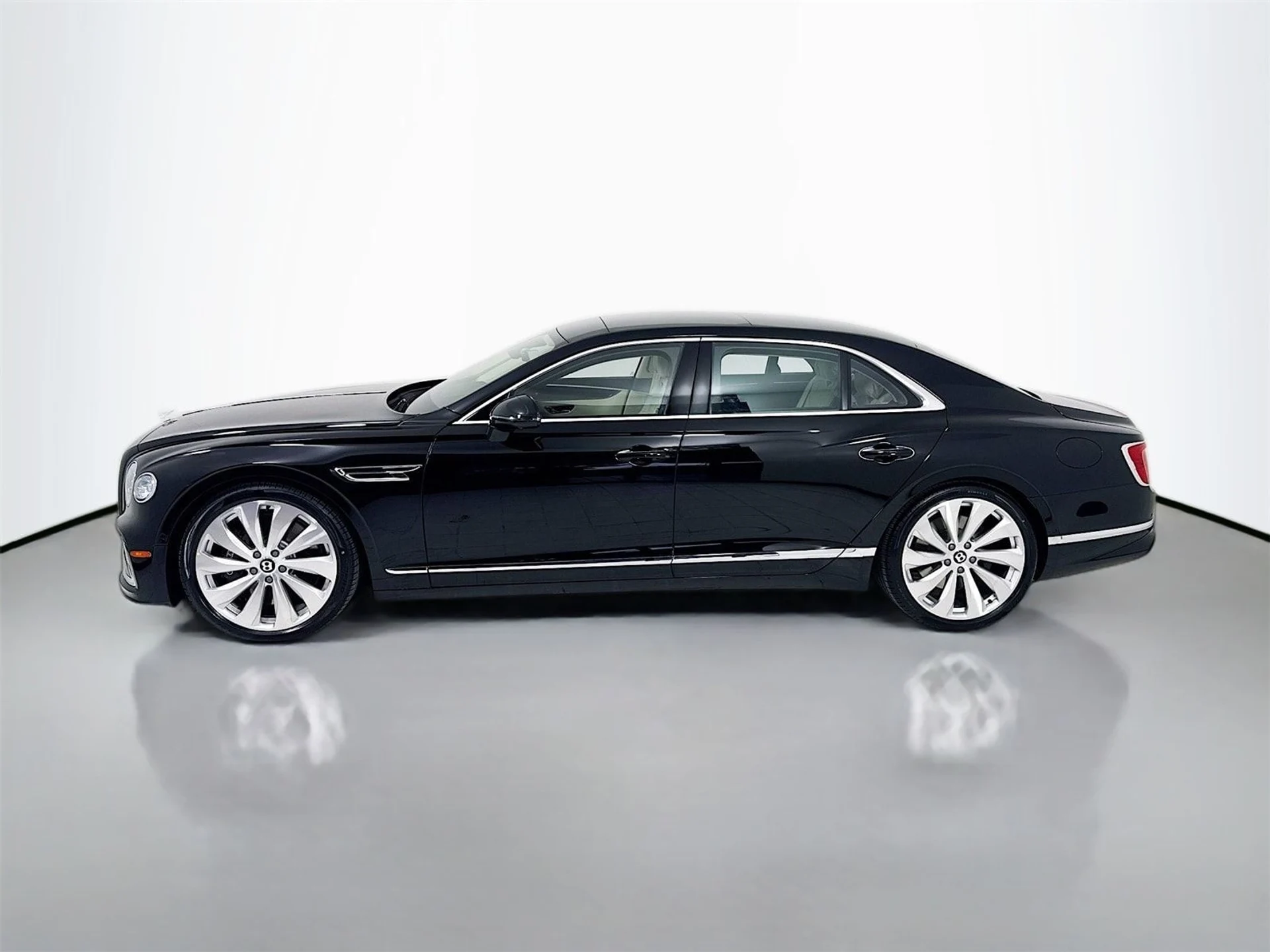 mph003_3458545113_7d740a575eed1d490b65e6f2e35b599bx_72baf3425f