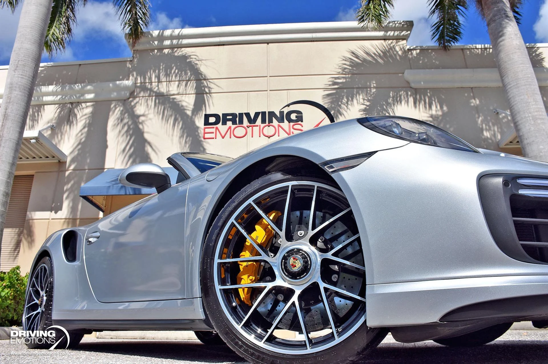 mph003_346192365_866_p4_l_01d2277020