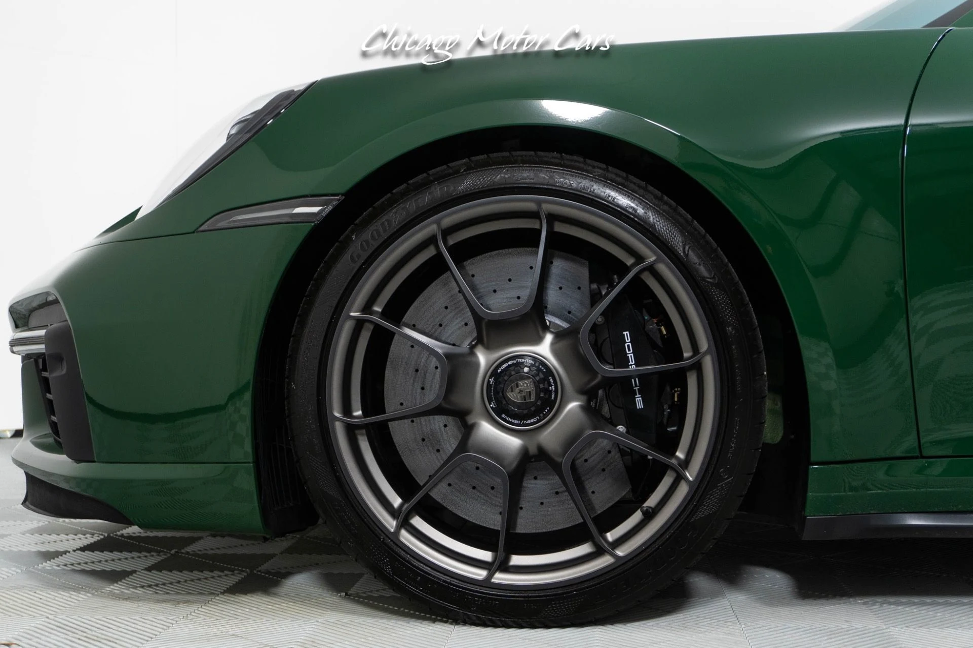 mph003_3466081635_13066_p4_l_c4ae564074