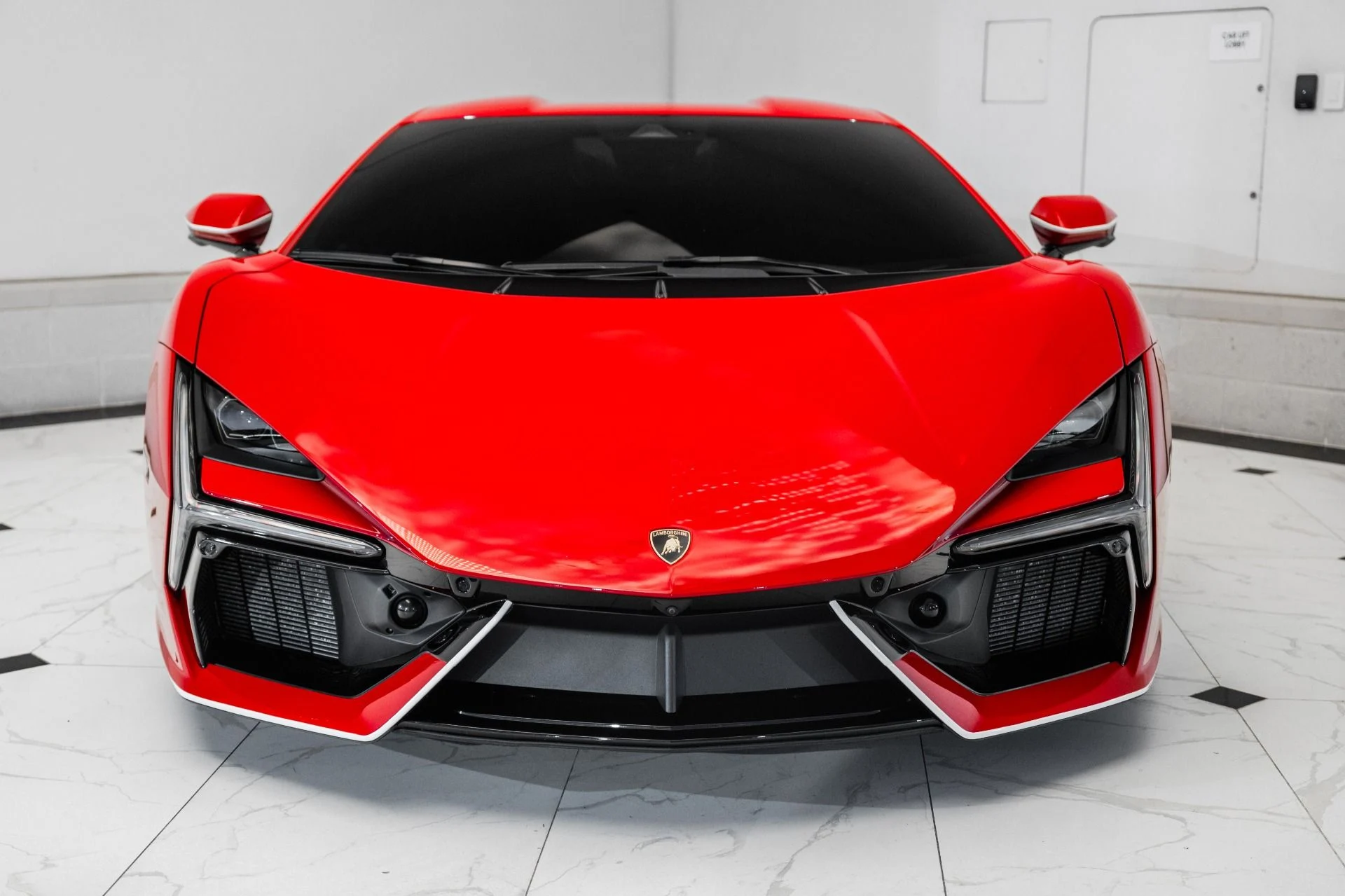 mph003_3467892767_Used_2024_Lamborghini_Revuelto_1754710774_6d1451ae30